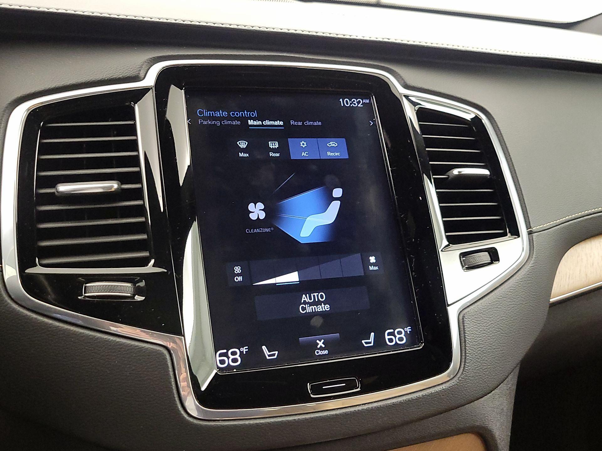 Thumbnail: 2019 Volvo XC90 - 17