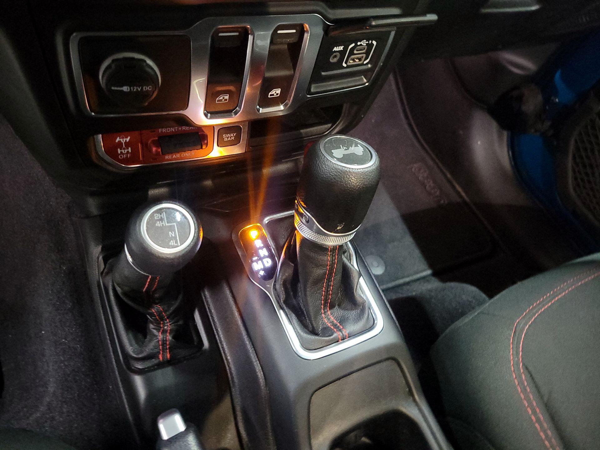 Thumbnail: 2020 Jeep Wrangler - 16