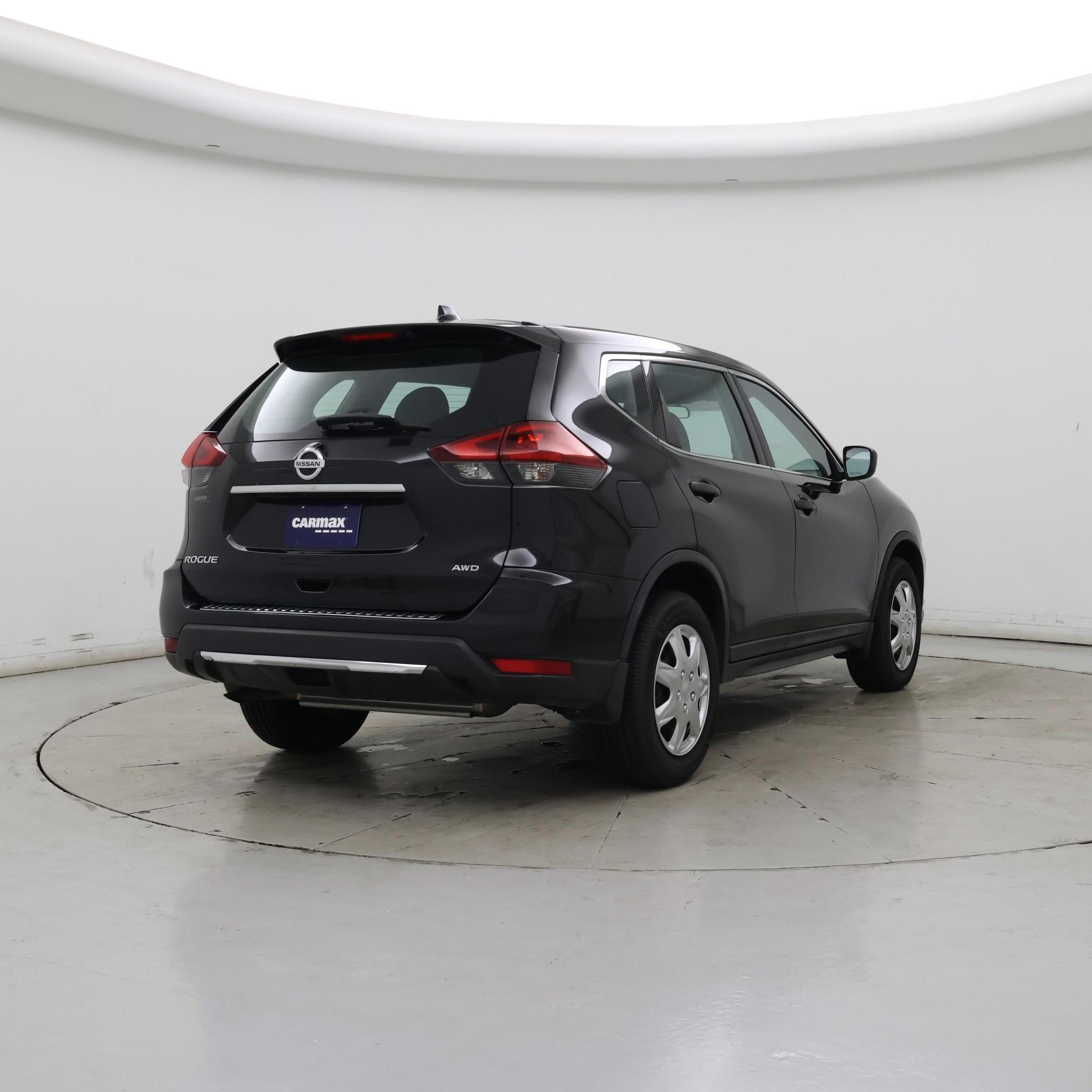 Thumbnail: 2018 Nissan Rogue - 8
