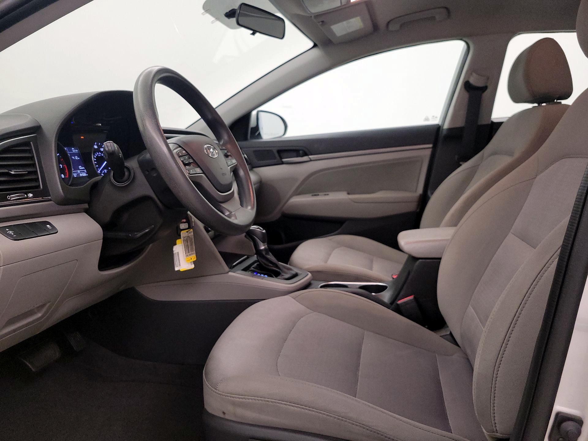 Thumbnail: 2017 Hyundai Elantra - 11