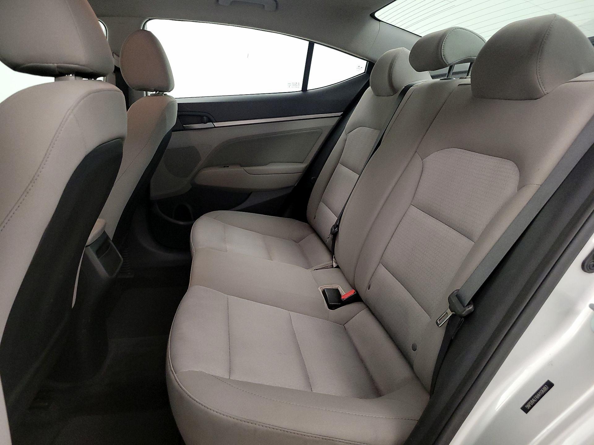 Thumbnail: 2017 Hyundai Elantra - 19