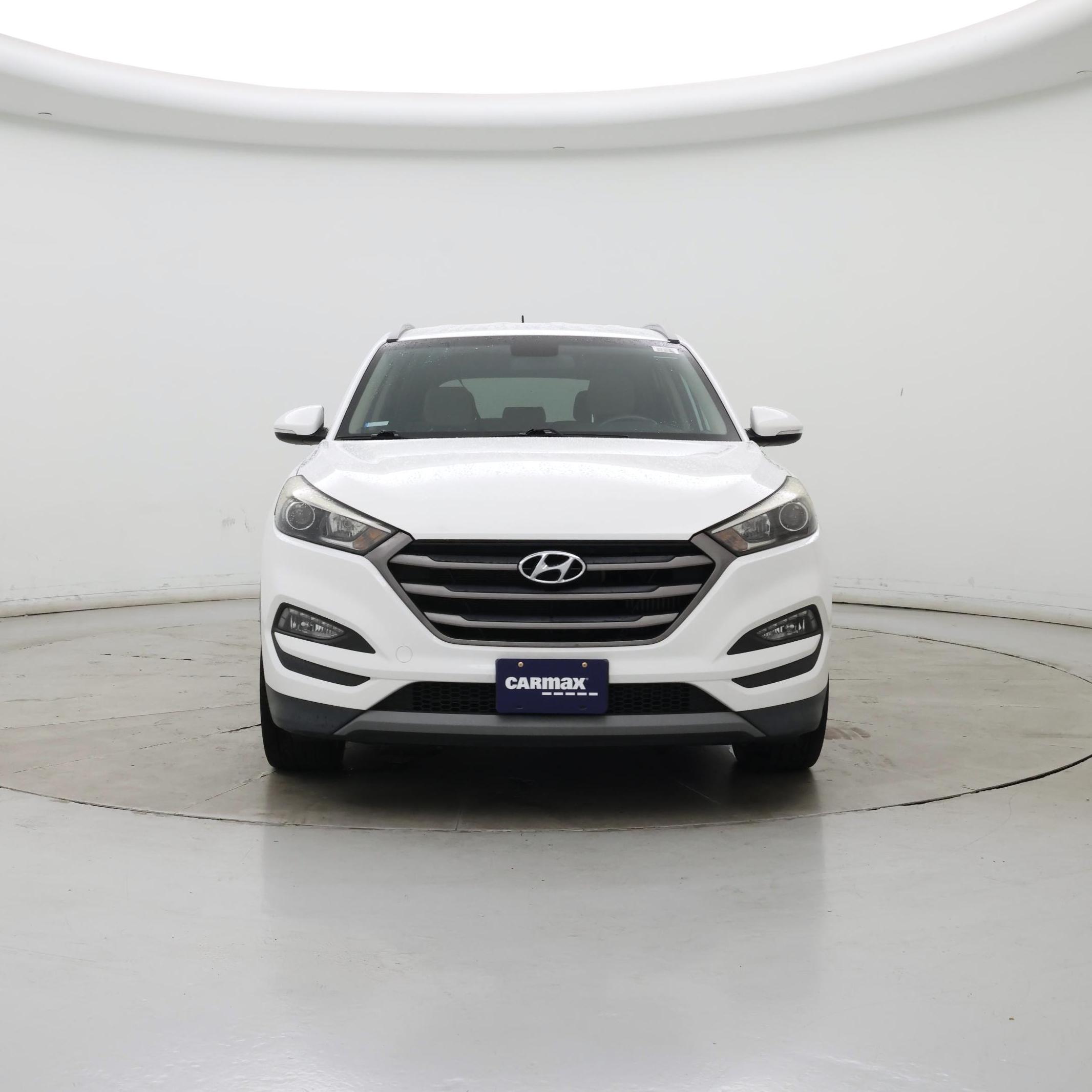 Thumbnail: 2016 Hyundai Tucson - 5