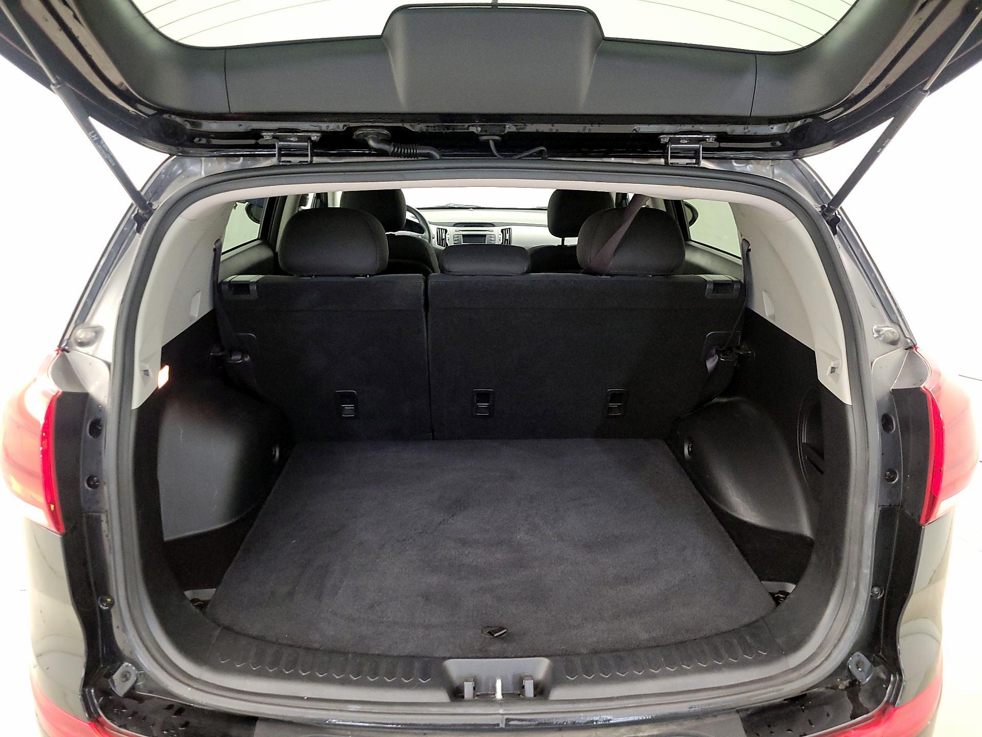 Thumbnail: 2016 Kia Sportage - 19
