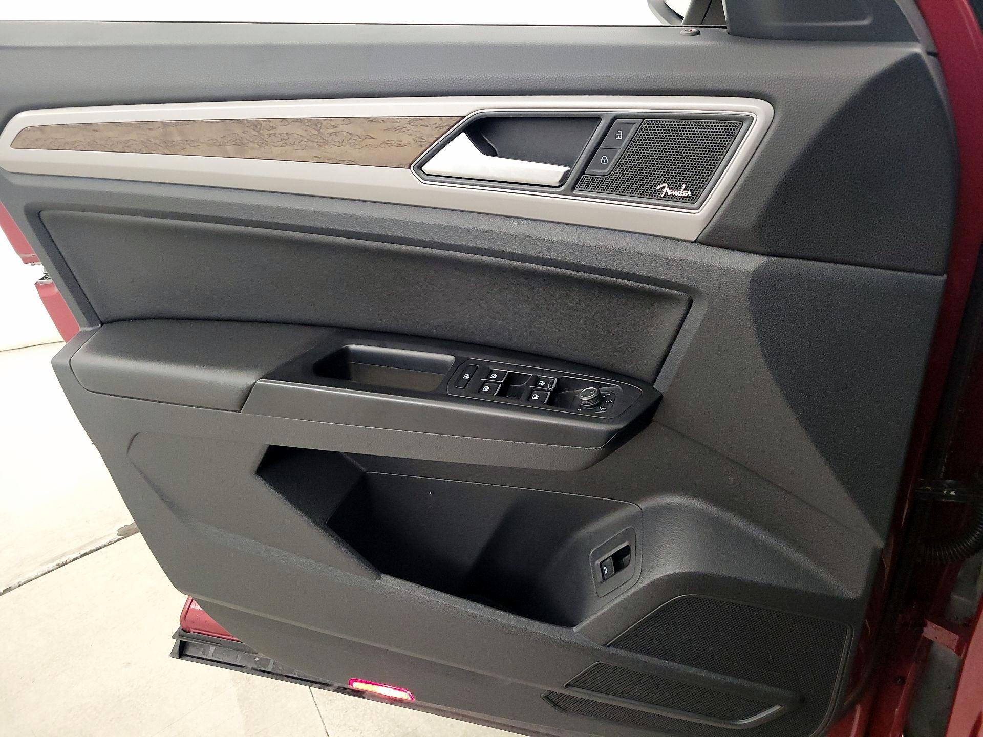 Thumbnail: 2019 Volkswagen Atlas - 12