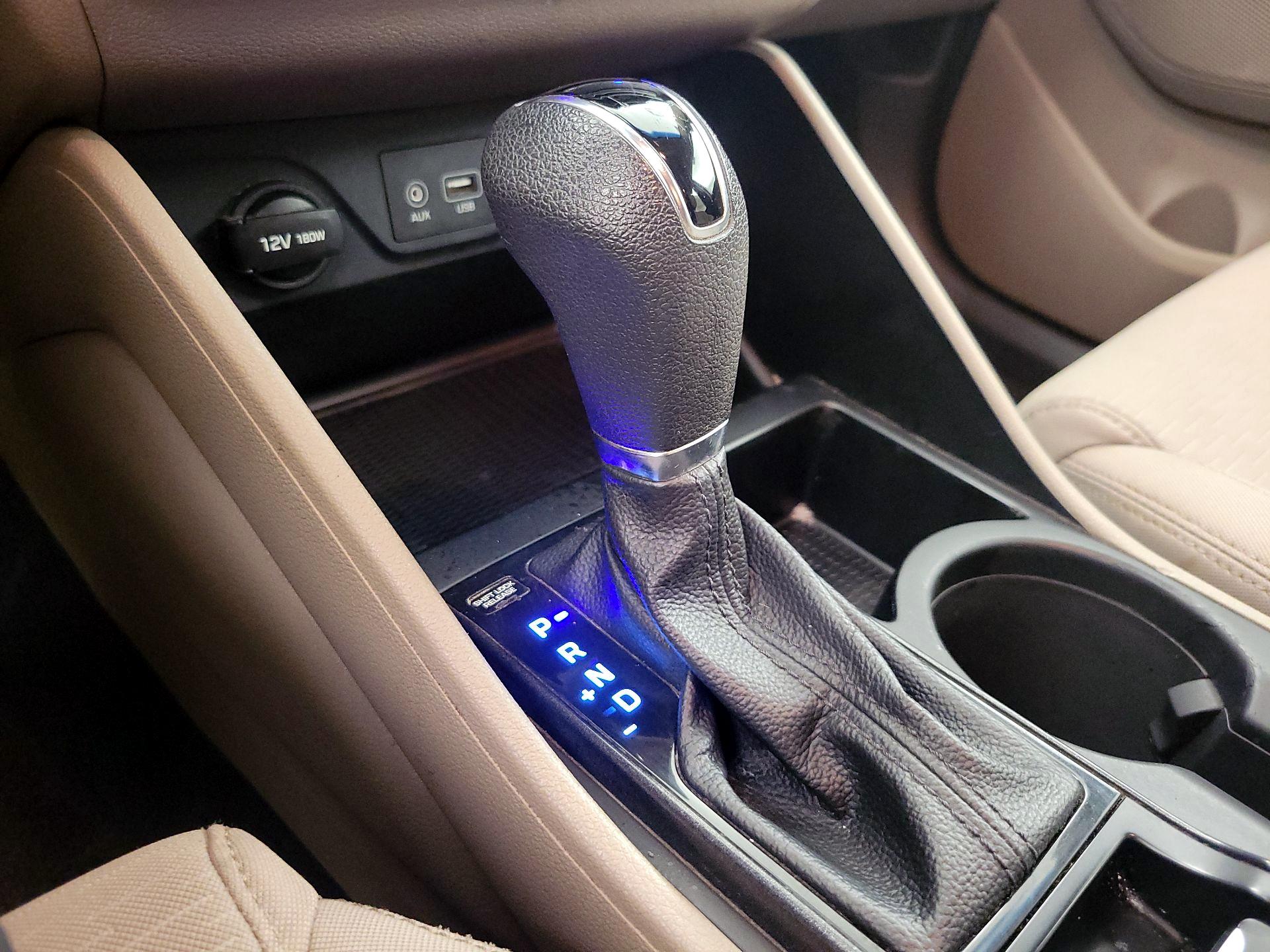 Thumbnail: 2019 Hyundai Tucson - 17