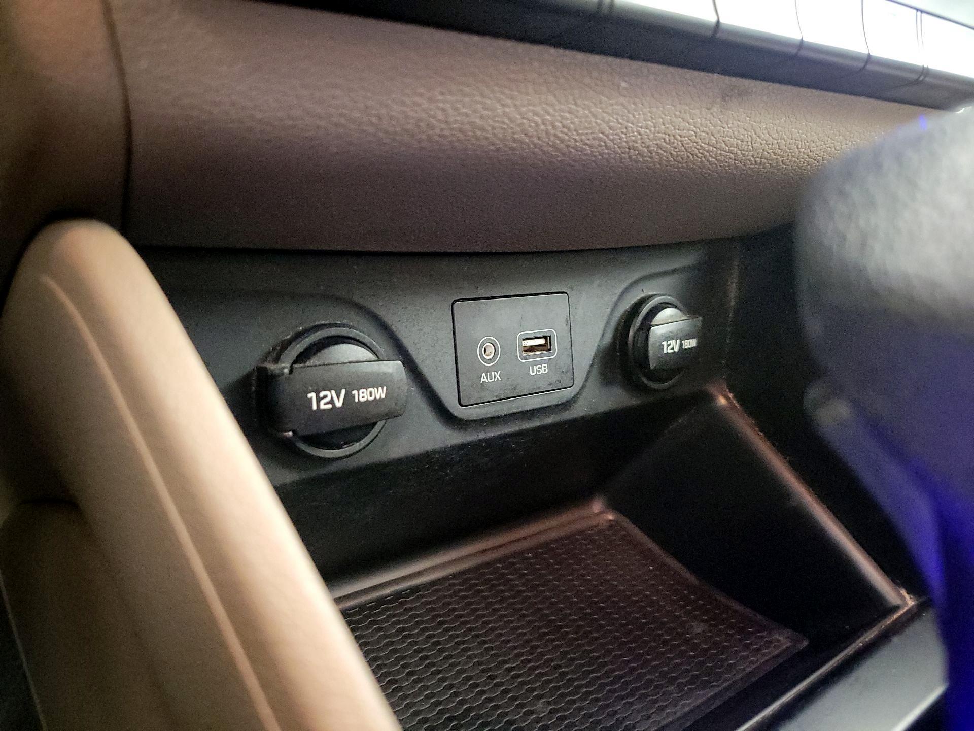 Thumbnail: 2019 Hyundai Tucson - 18