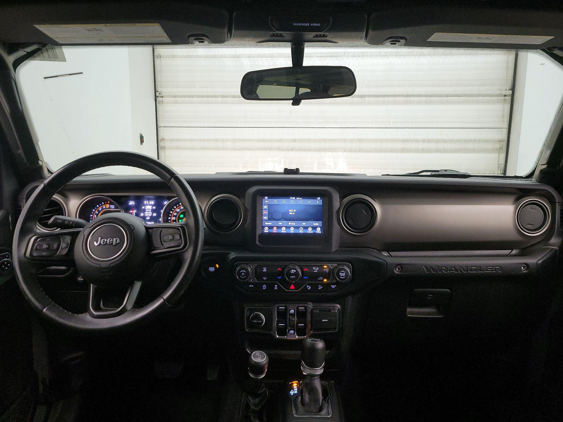 Thumbnail: 2019 Jeep Wrangler - 9