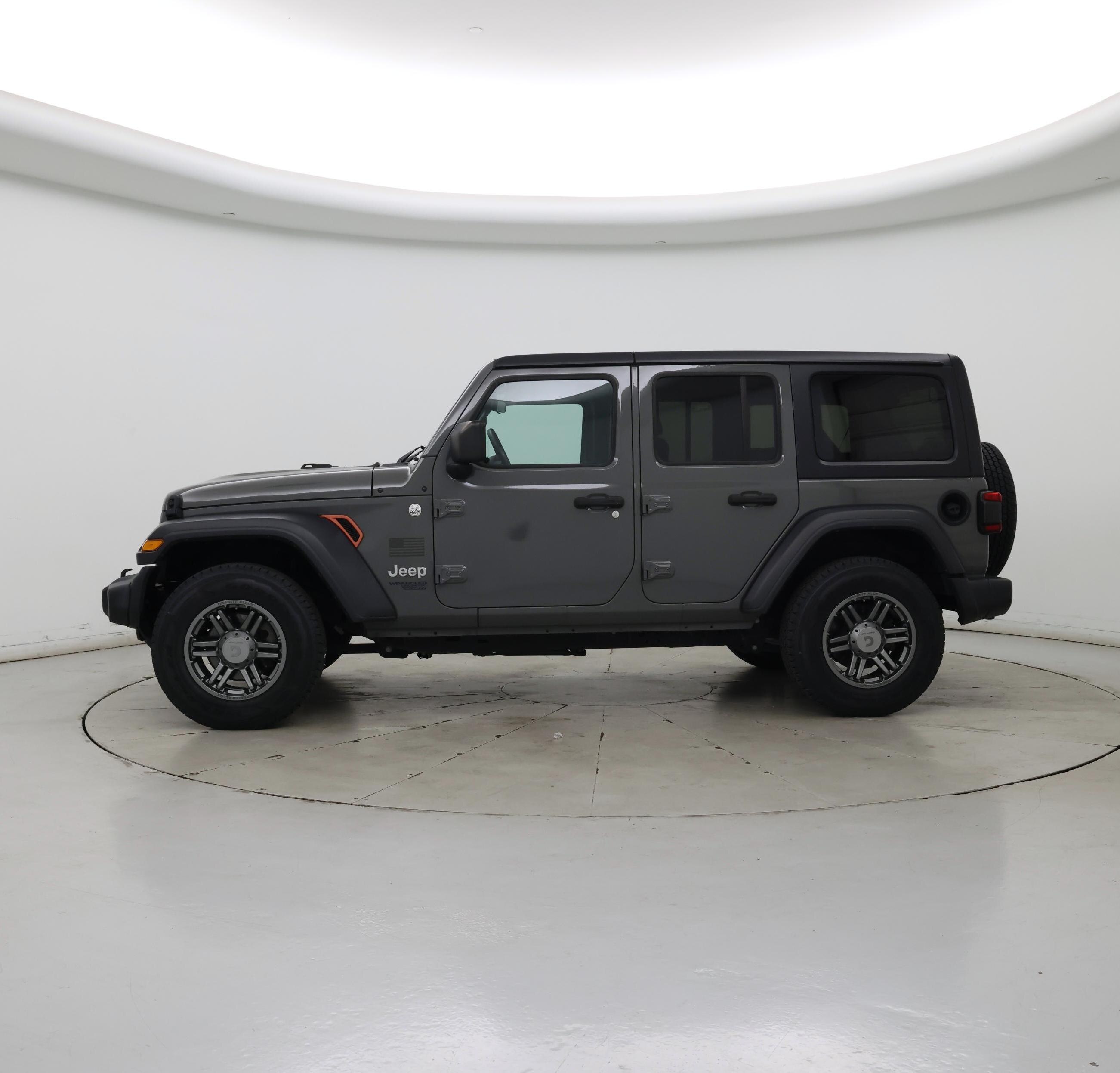 Thumbnail: 2019 Jeep Wrangler - 3