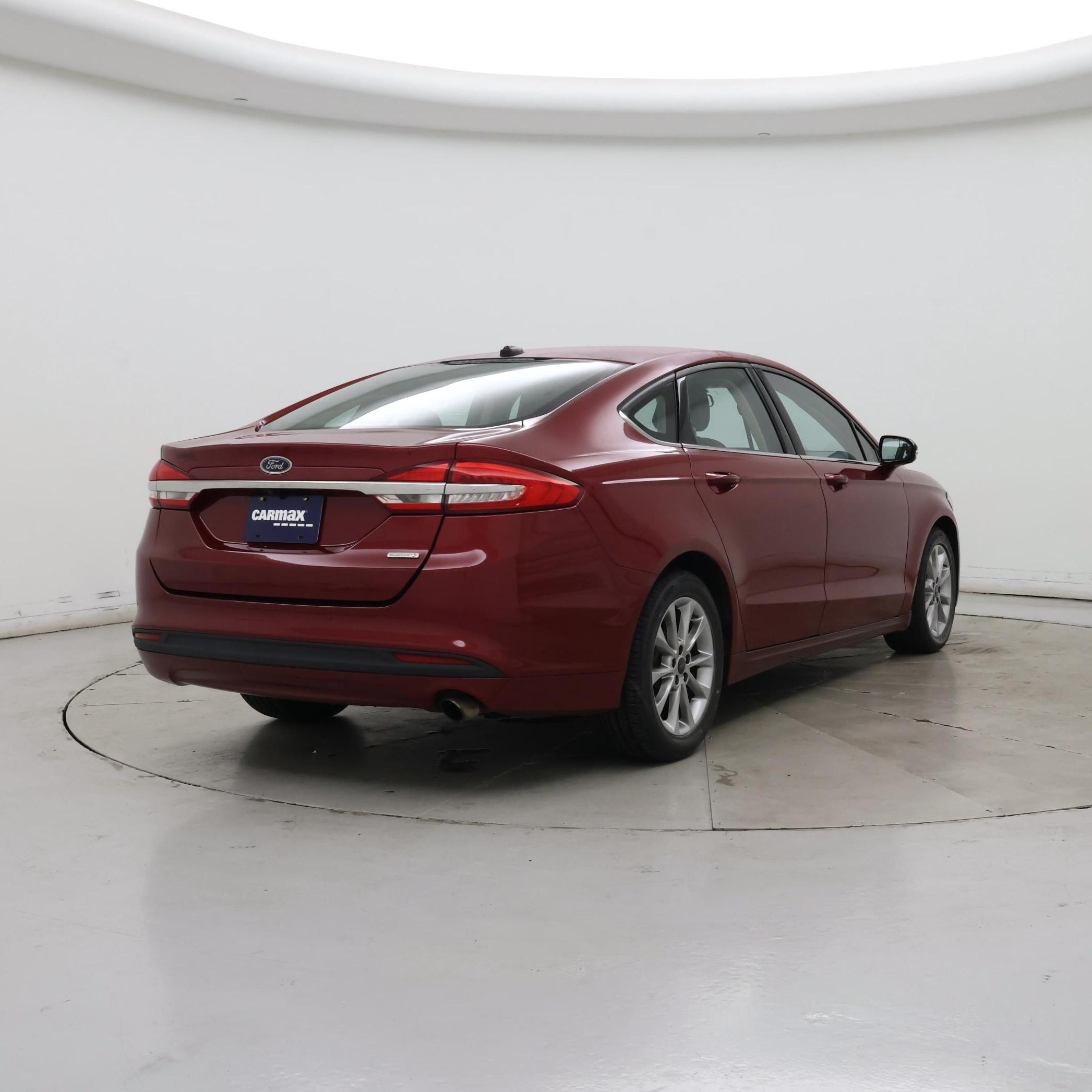Thumbnail: 2017 Ford Fusion - 8