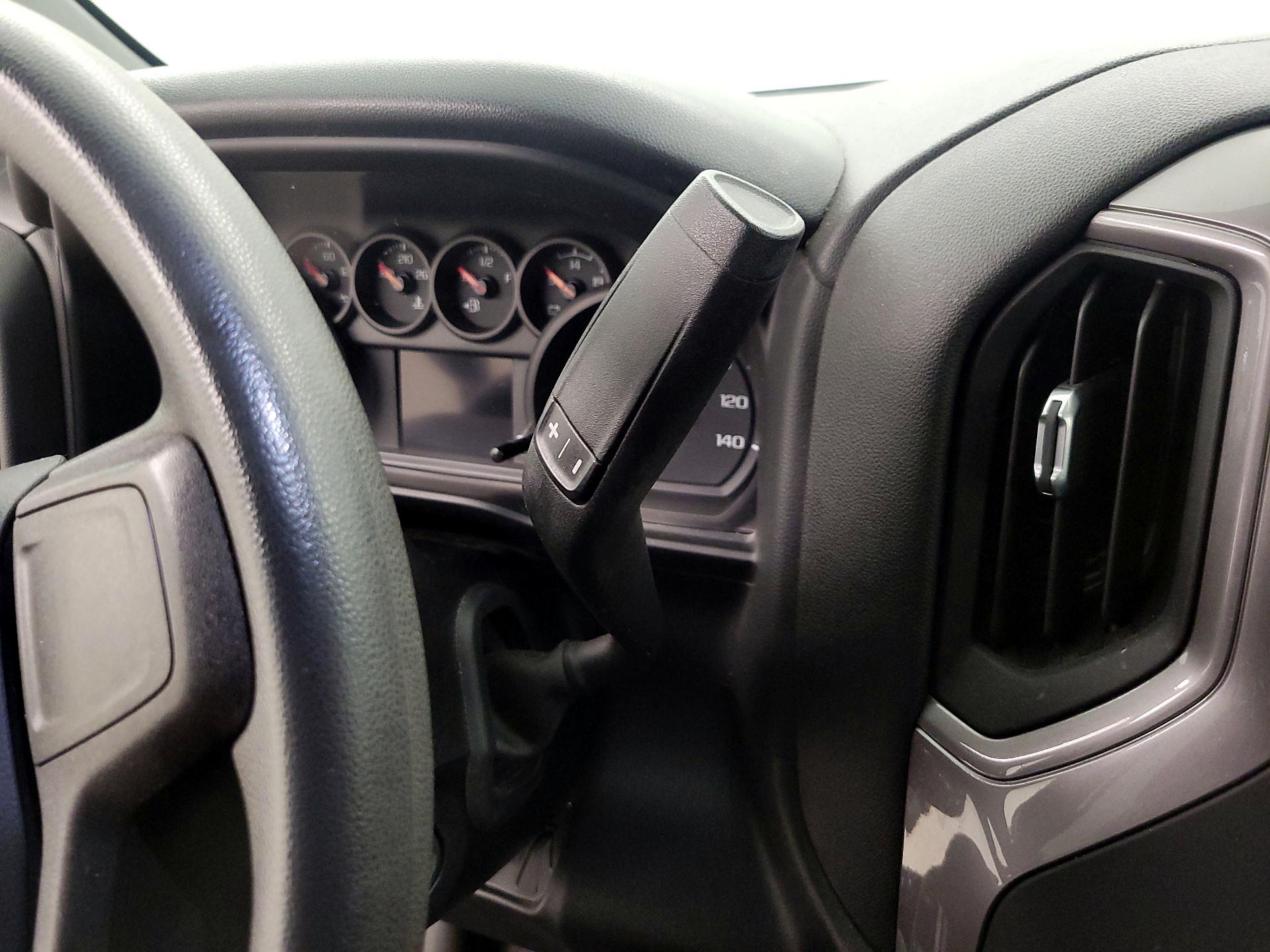 Thumbnail: 2020 Chevrolet Silverado 1500 - 17