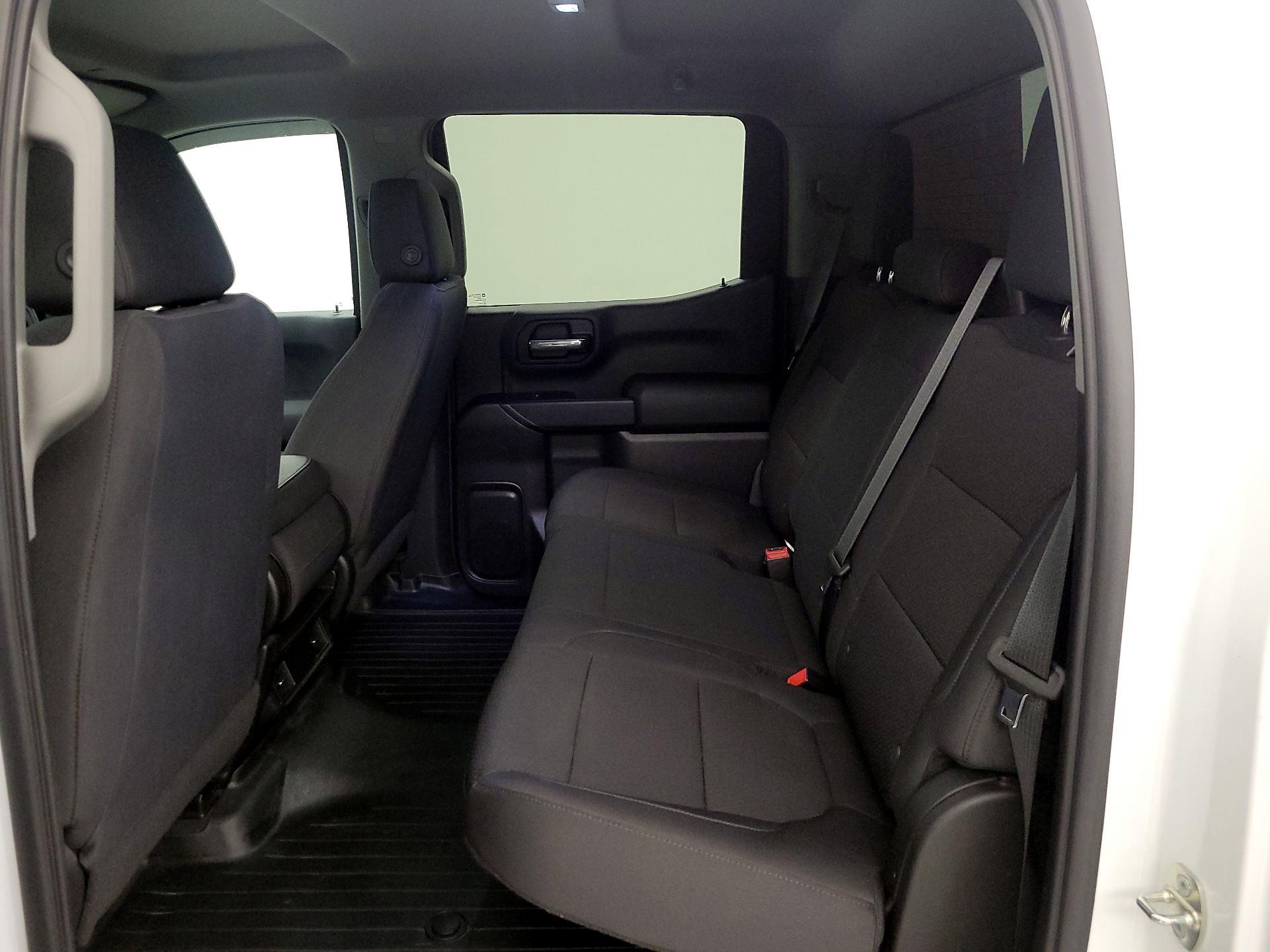 Thumbnail: 2020 Chevrolet Silverado 1500 - 19
