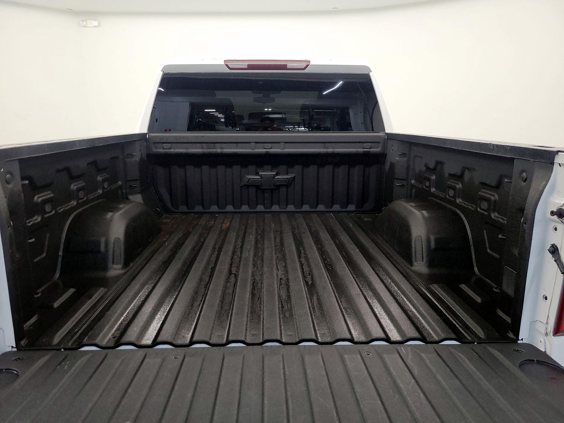 Thumbnail: 2020 Chevrolet Silverado 1500 - 20