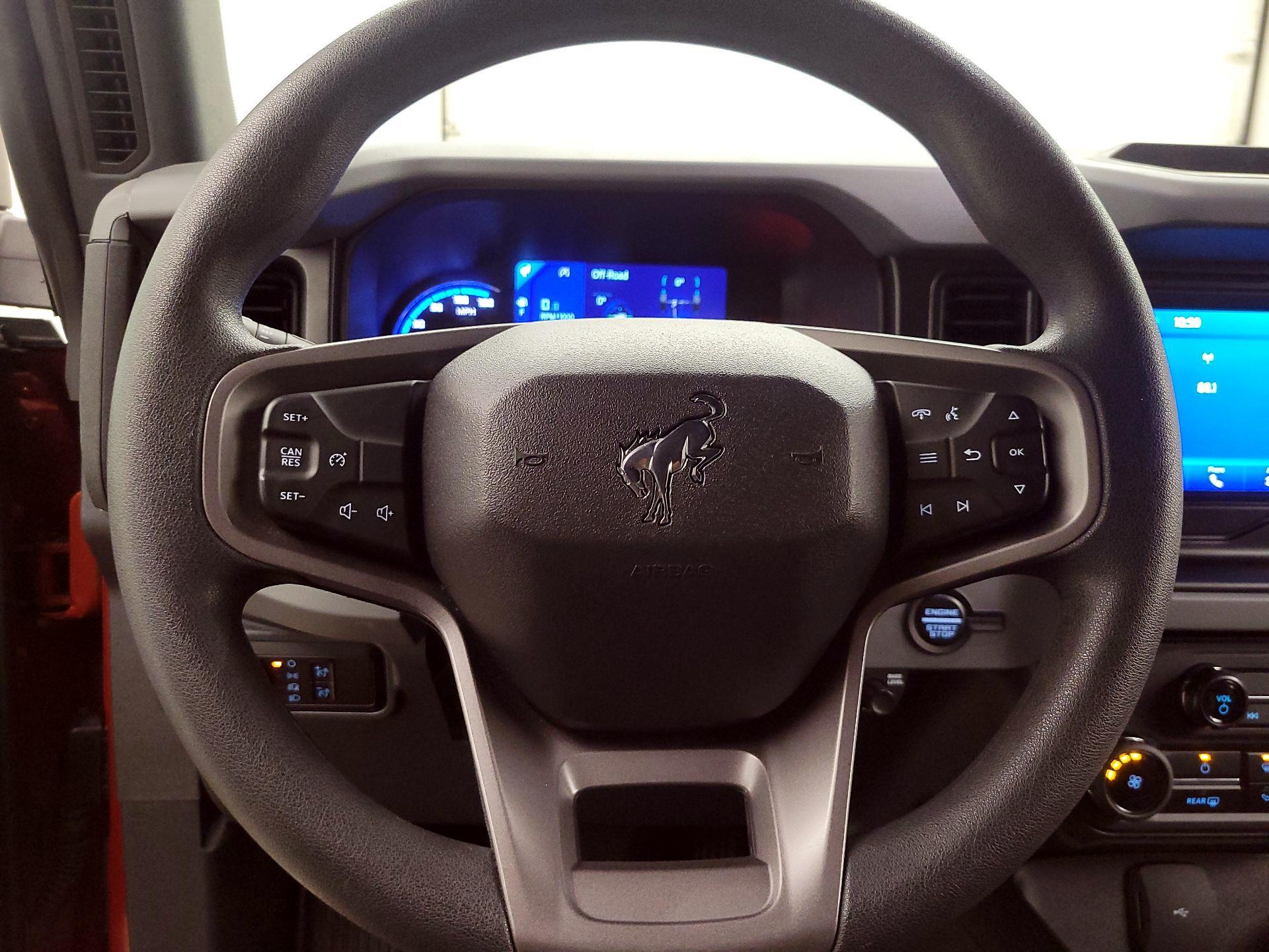 Thumbnail: 2023 Ford Bronco - 10