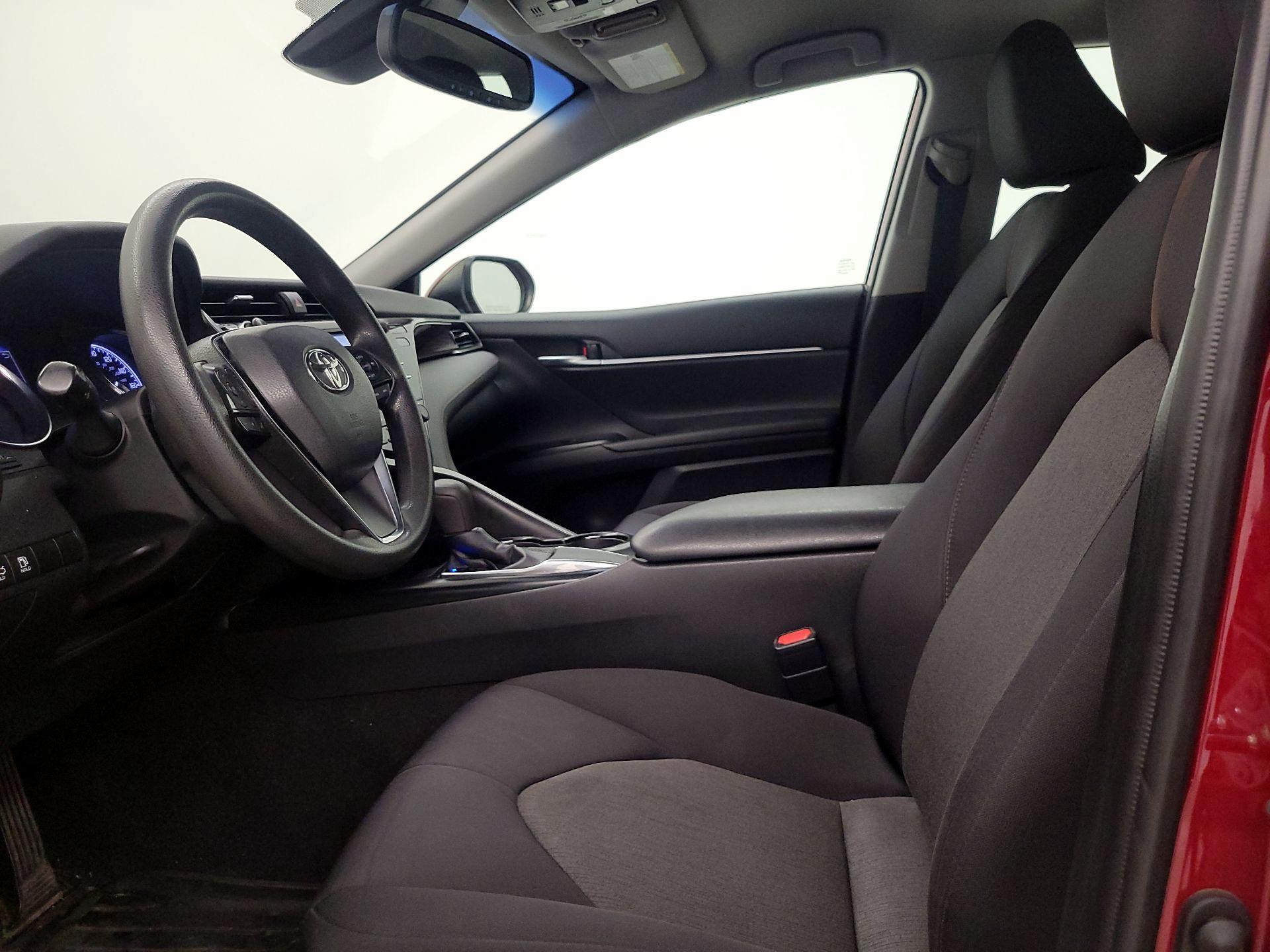 Thumbnail: 2019 Toyota Camry - 11