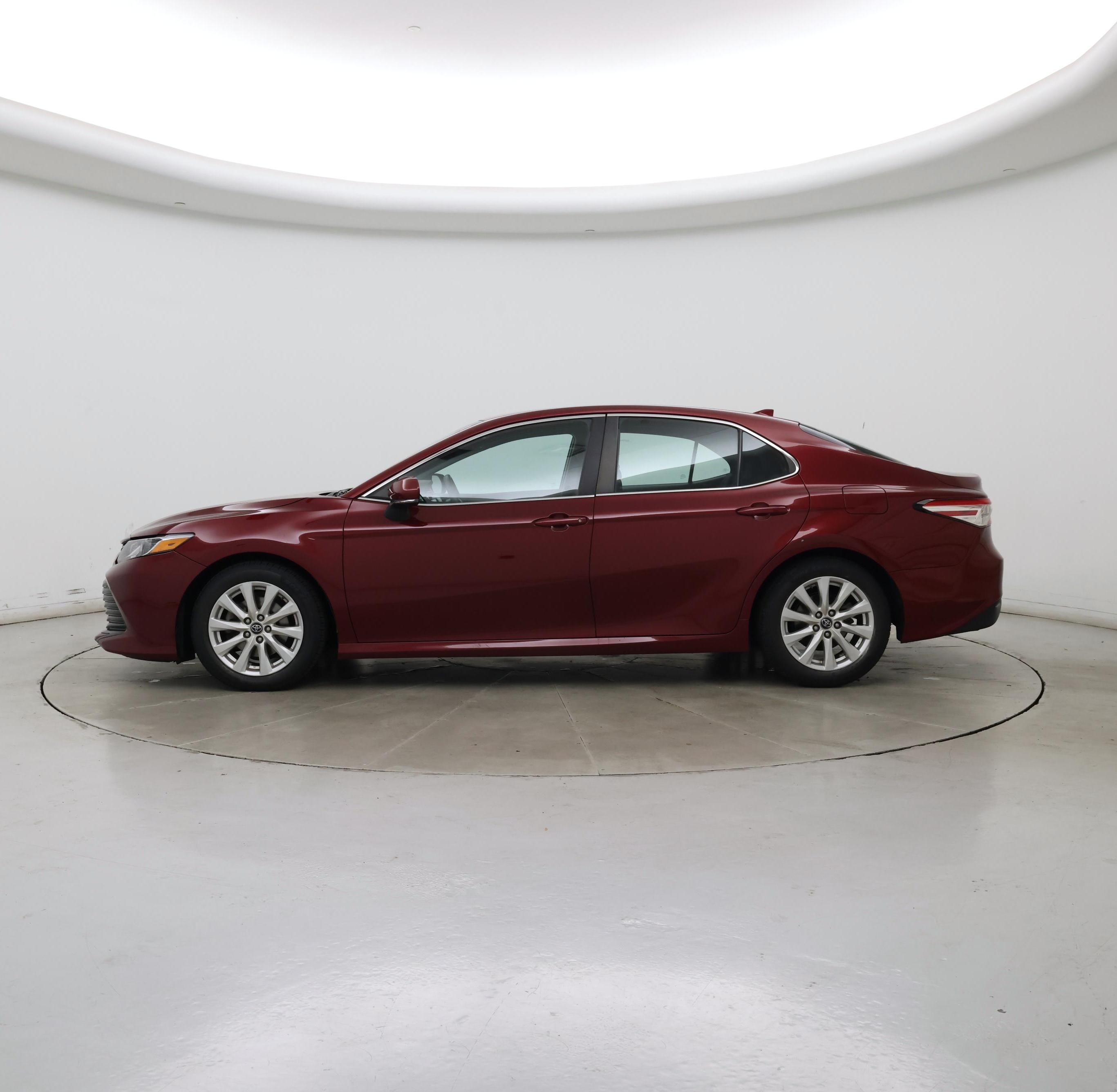 Thumbnail: 2019 Toyota Camry - 3