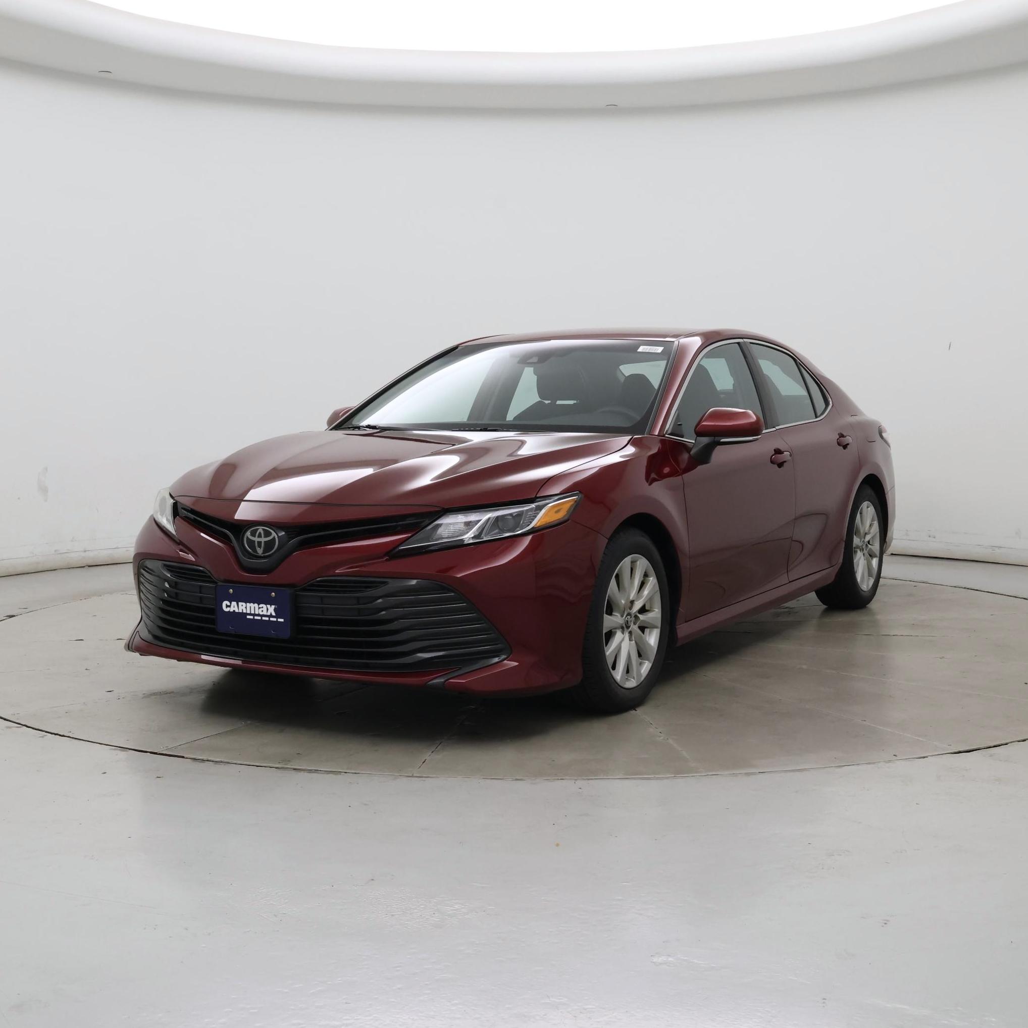 Thumbnail: 2019 Toyota Camry - 4