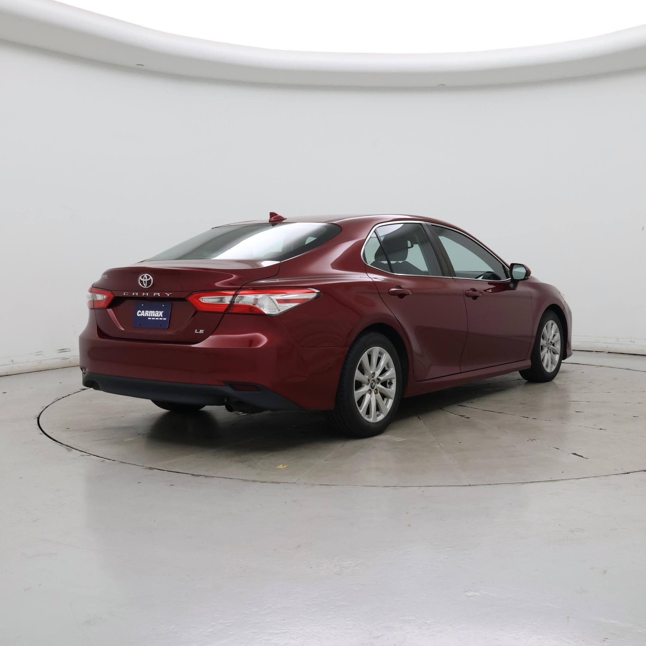 Thumbnail: 2019 Toyota Camry - 8