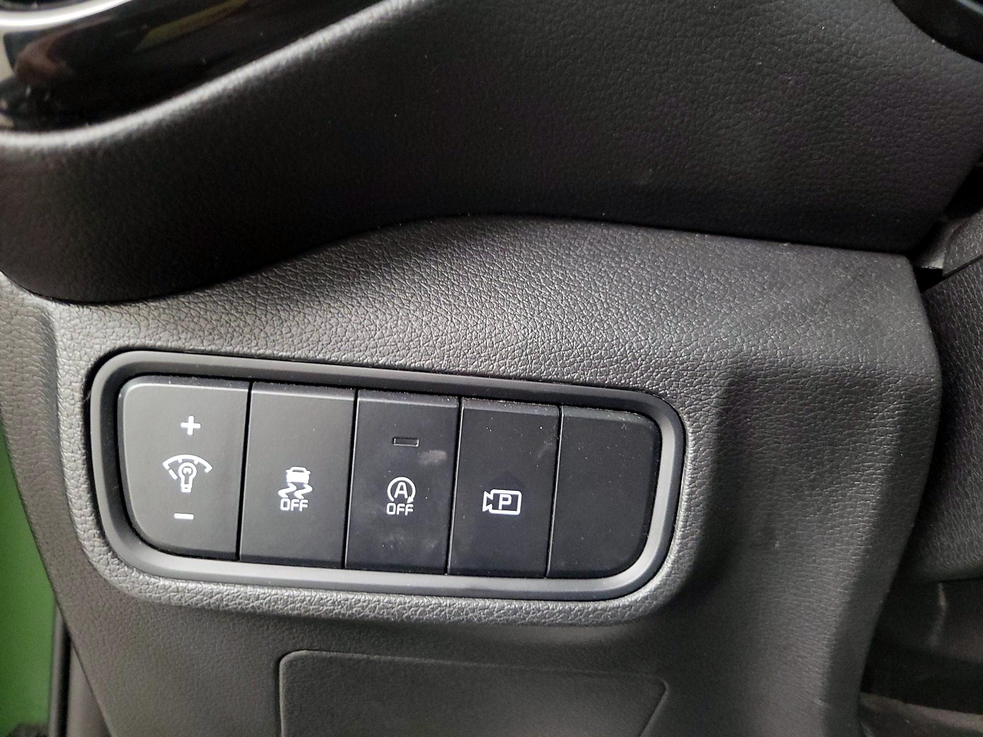 Thumbnail: 2023 Kia Soul - 13