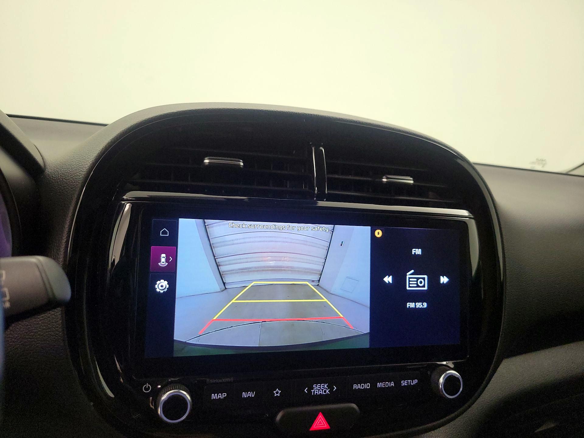 Thumbnail: 2023 Kia Soul - 15