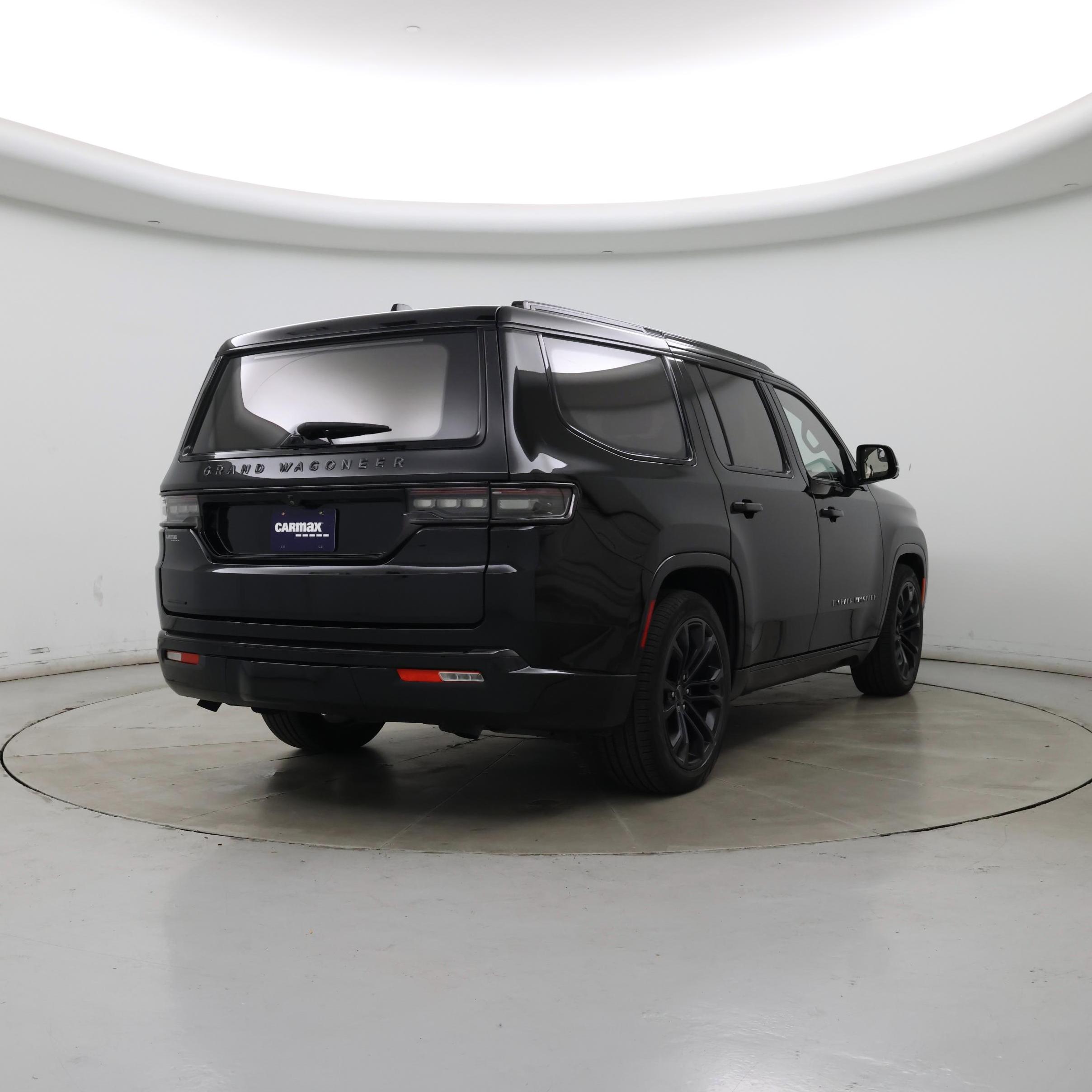 Thumbnail: 2023 Jeep Grand Wagoneer - 8