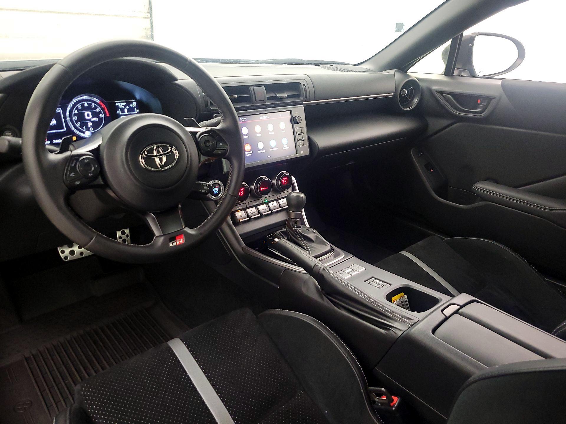 Thumbnail: 2022 Toyota GR86 - 9