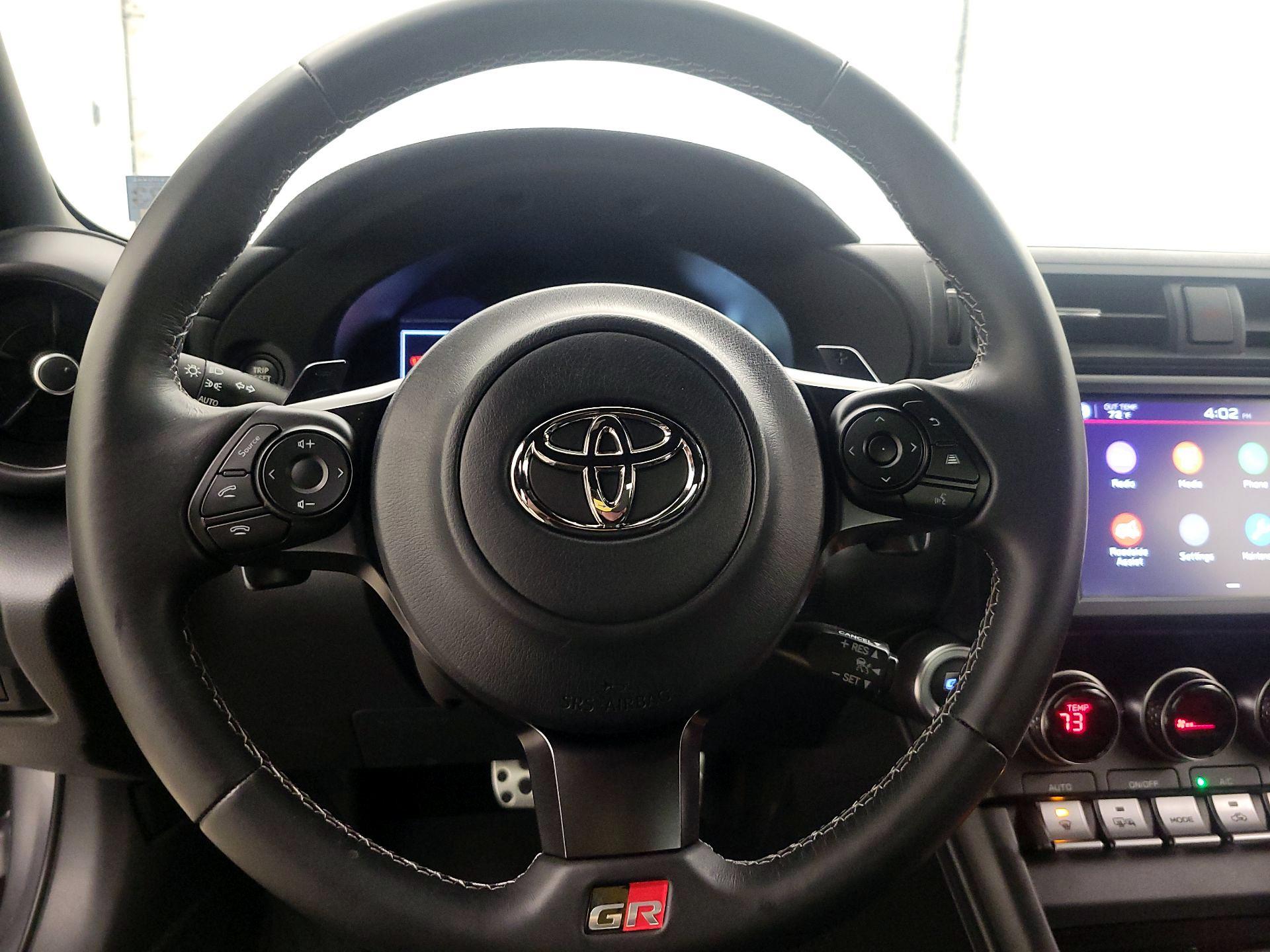 Thumbnail: 2022 Toyota GR86 - 10