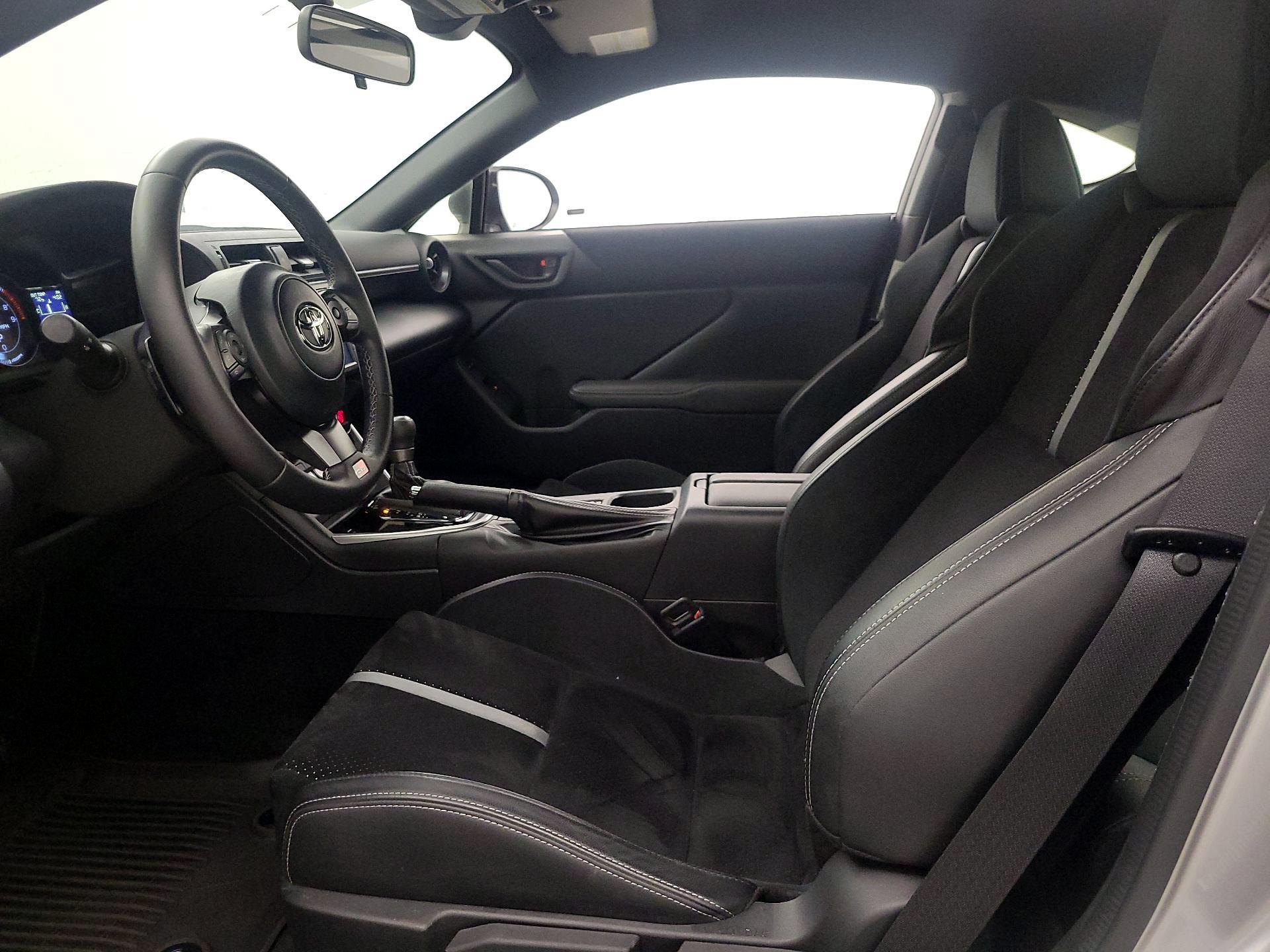 Thumbnail: 2022 Toyota GR86 - 11