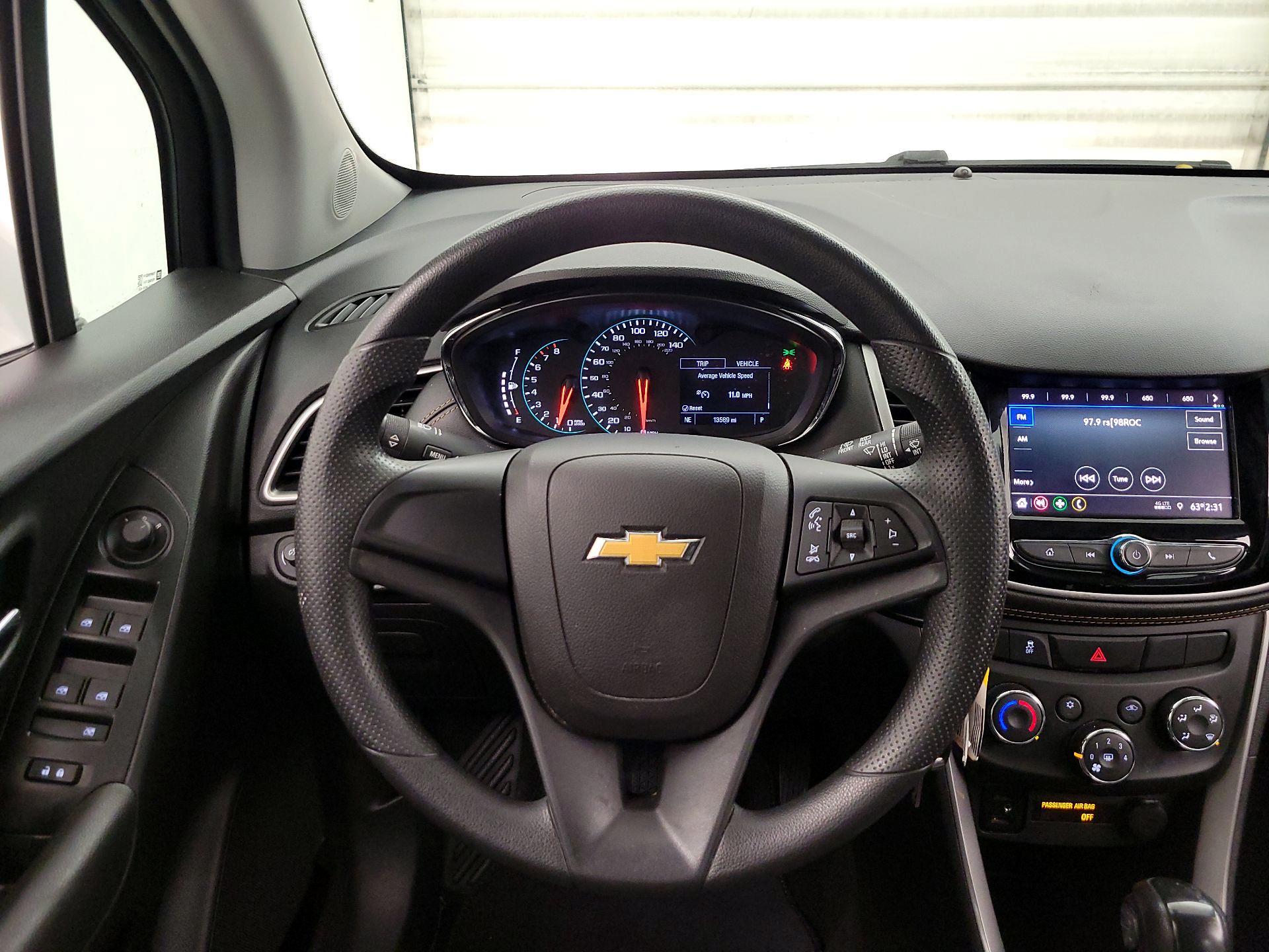 Thumbnail: 2020 Chevrolet Trax - 10