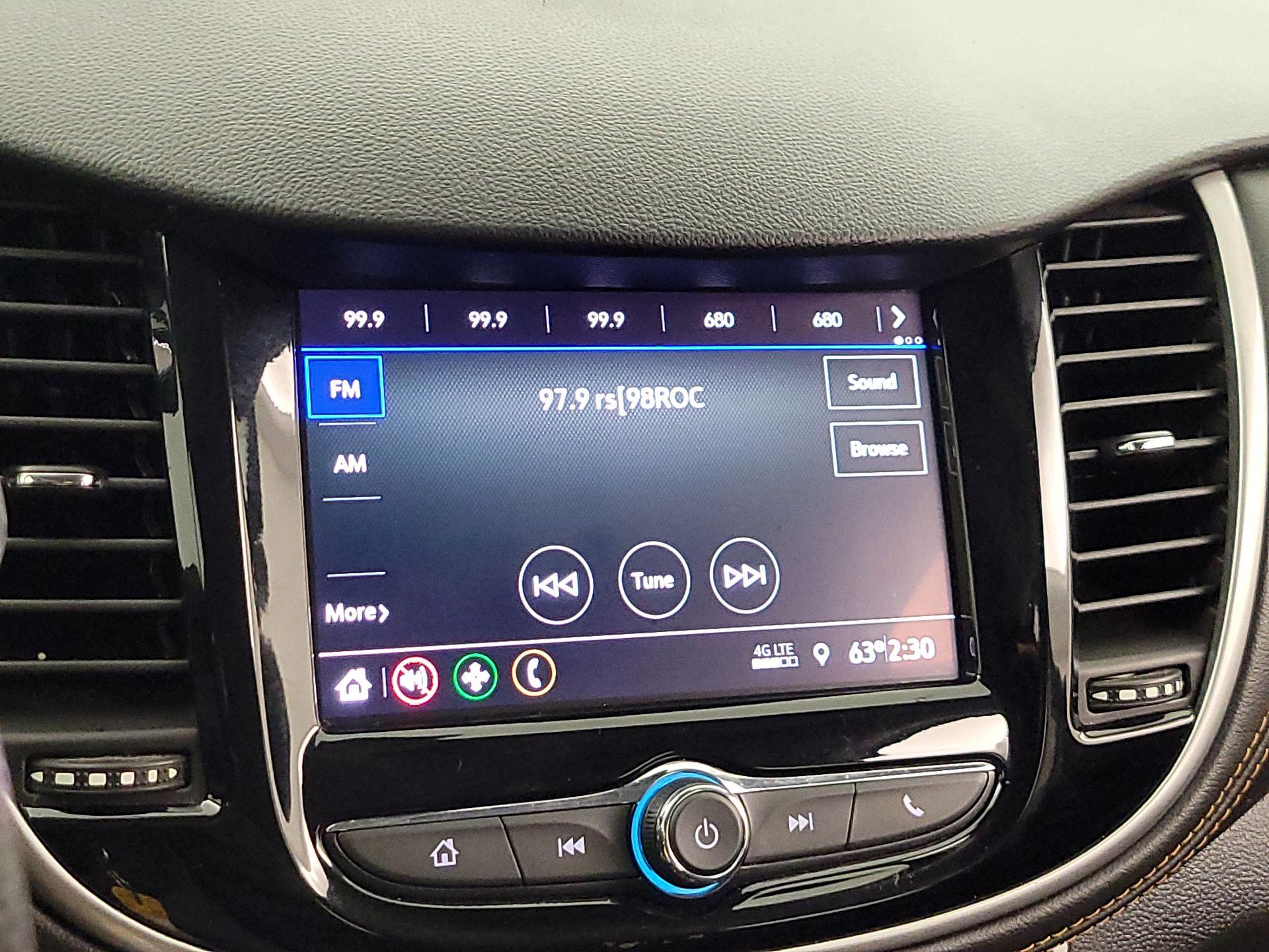 Thumbnail: 2020 Chevrolet Trax - 15