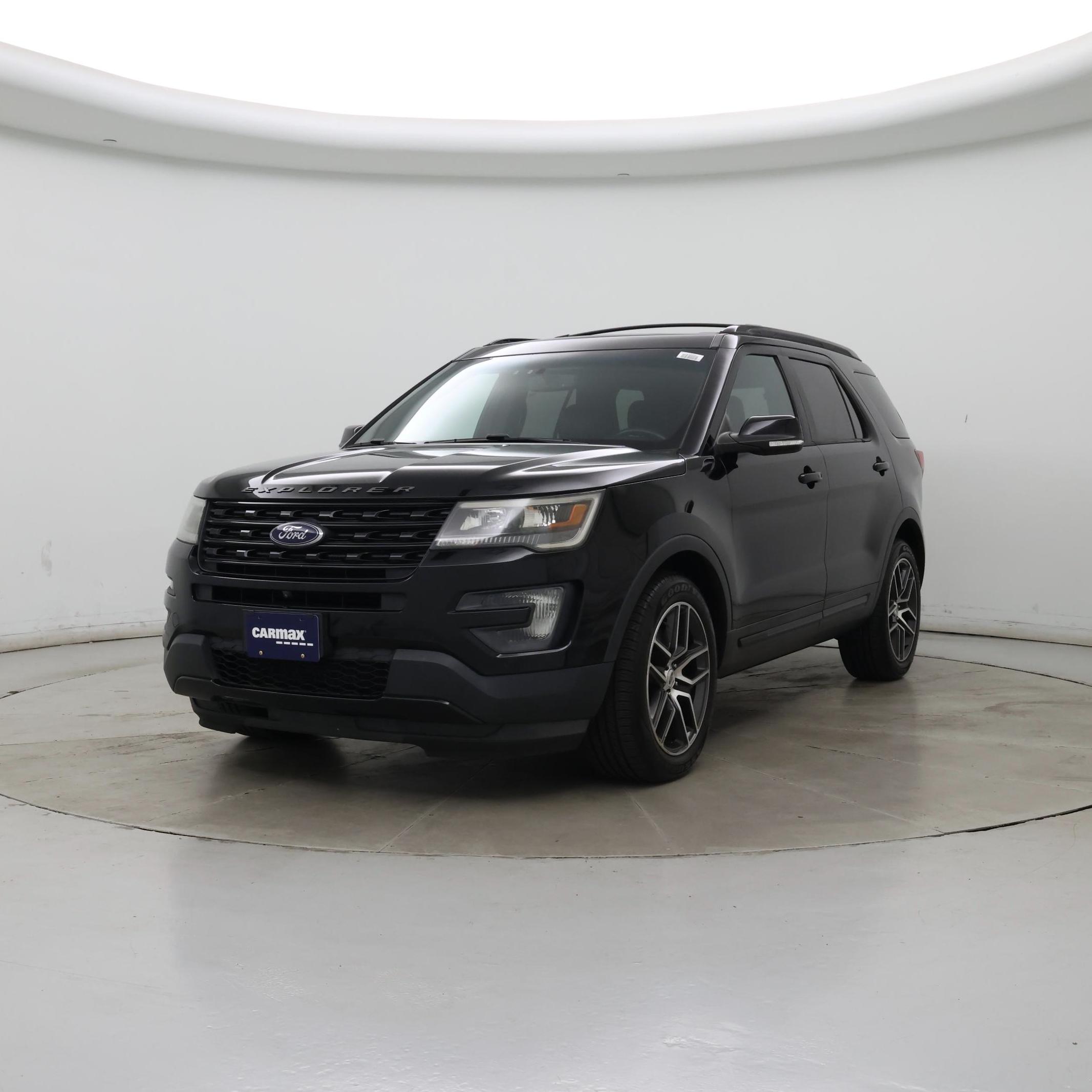 Thumbnail: 2016 Ford Explorer - 4
