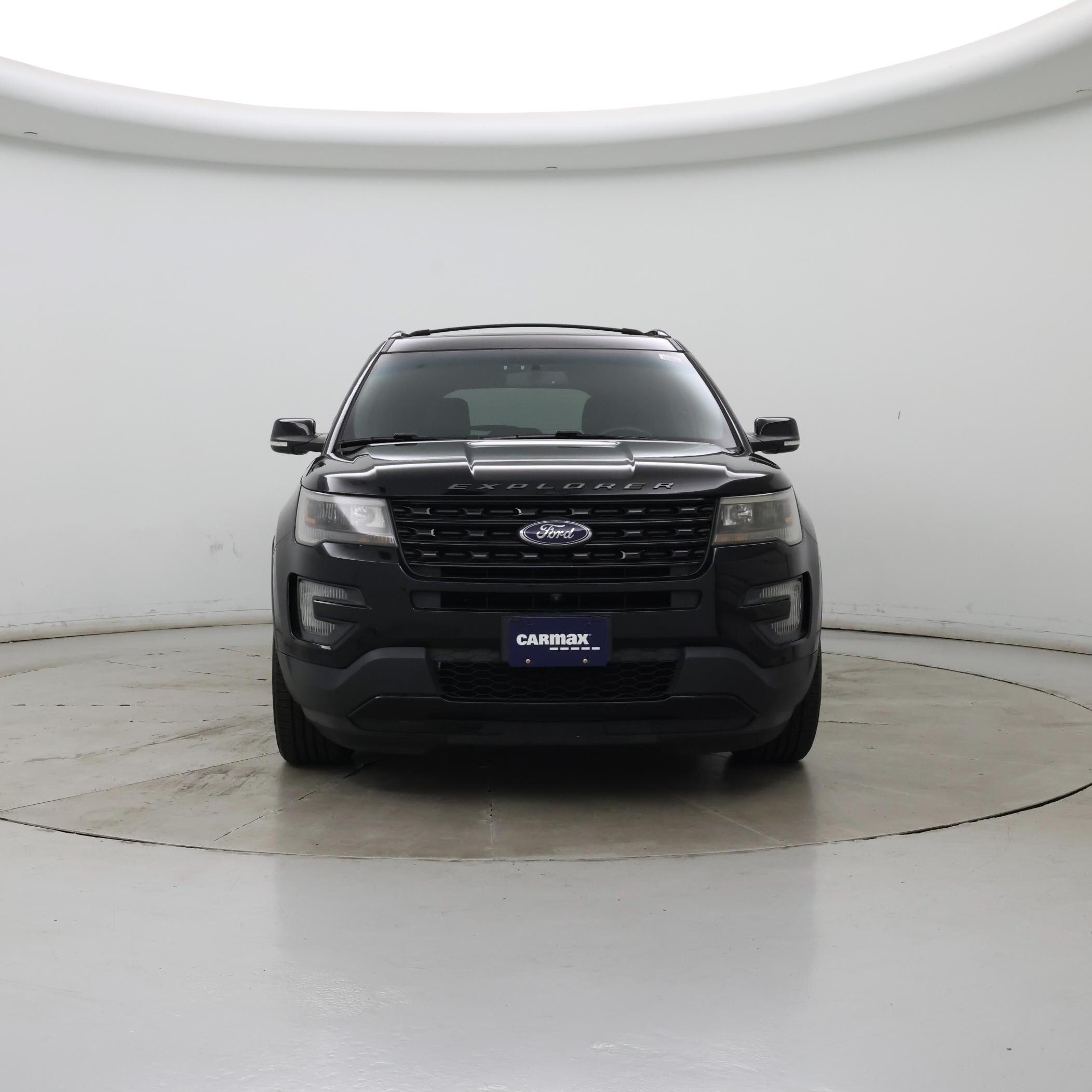 Thumbnail: 2016 Ford Explorer - 5