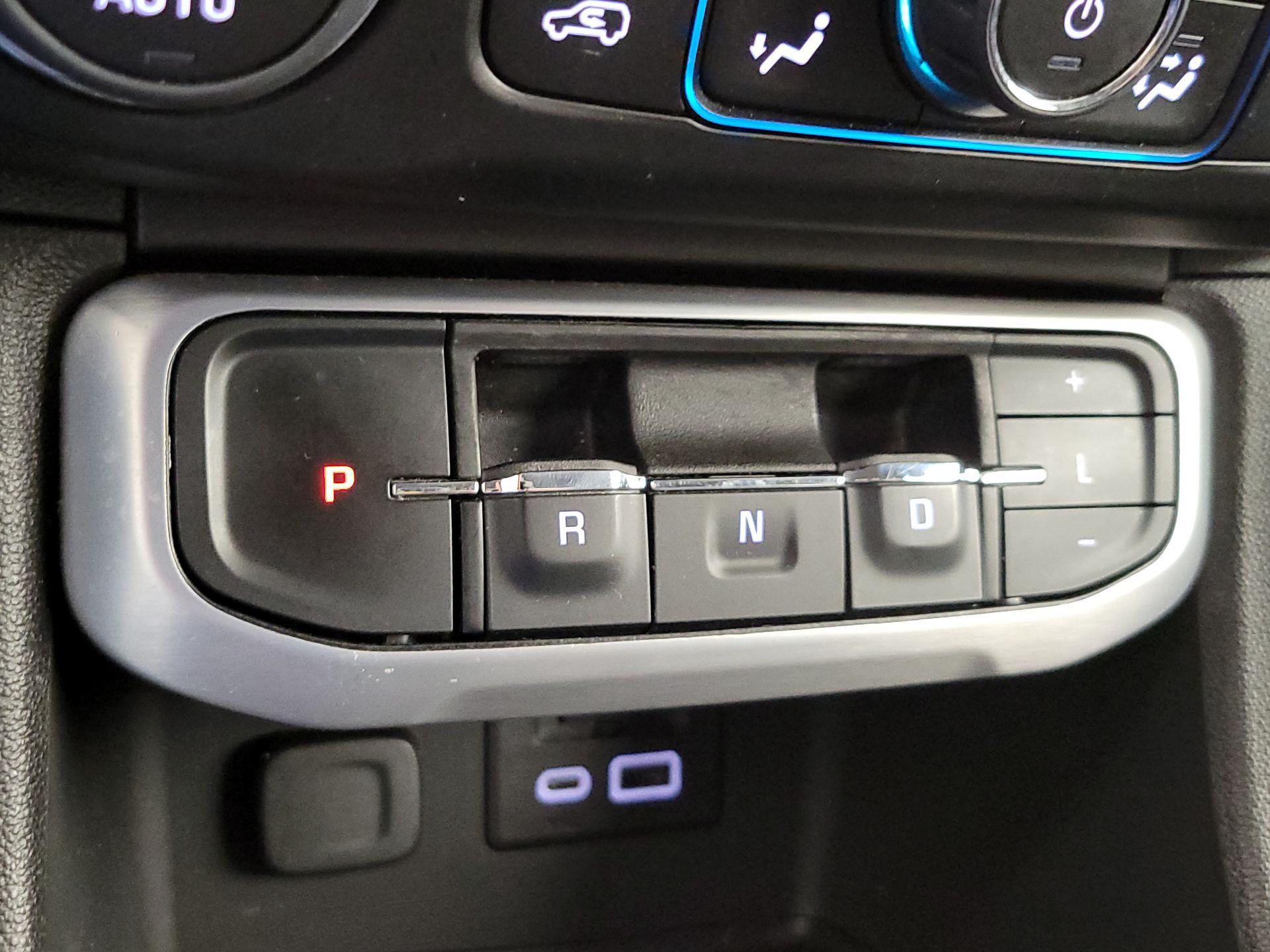 Thumbnail: 2022 GMC Acadia - 18