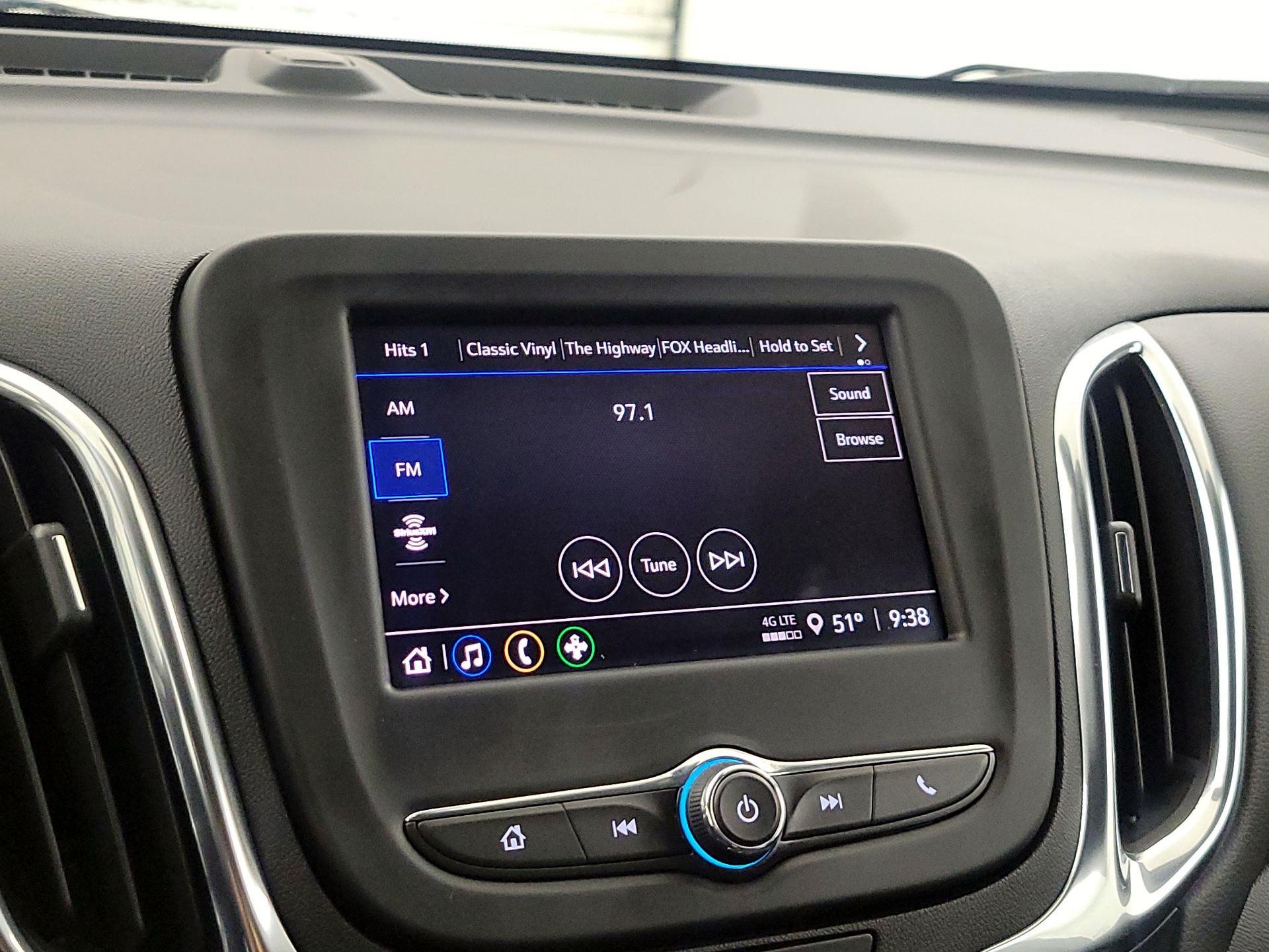 Thumbnail: 2022 Chevrolet Equinox - 15