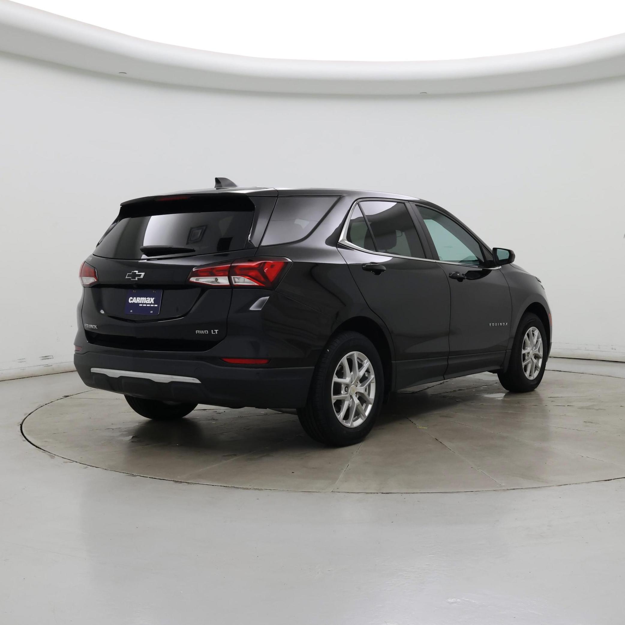 Thumbnail: 2022 Chevrolet Equinox - 8