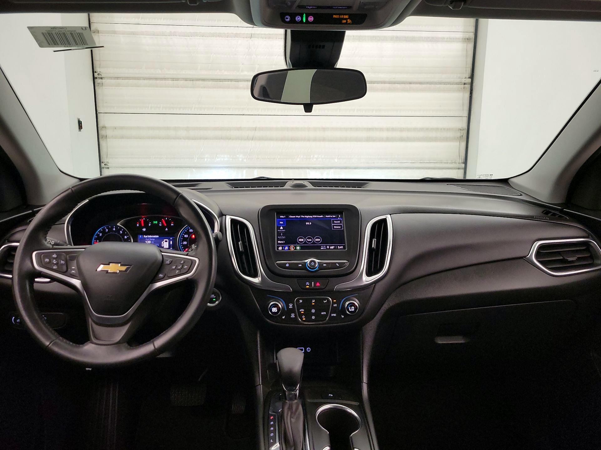 Thumbnail: 2022 Chevrolet Equinox - 9
