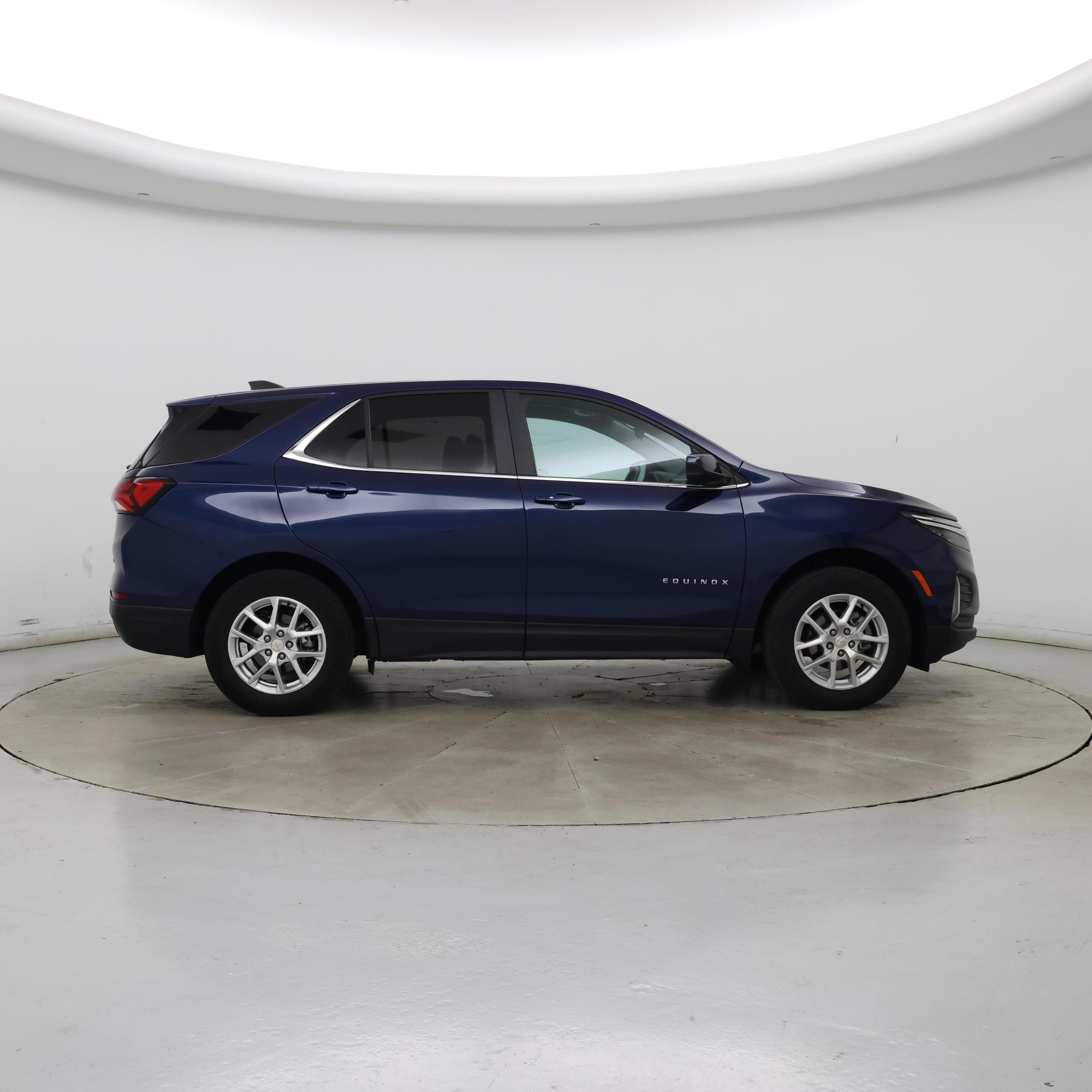 Thumbnail: 2022 Chevrolet Equinox - 7