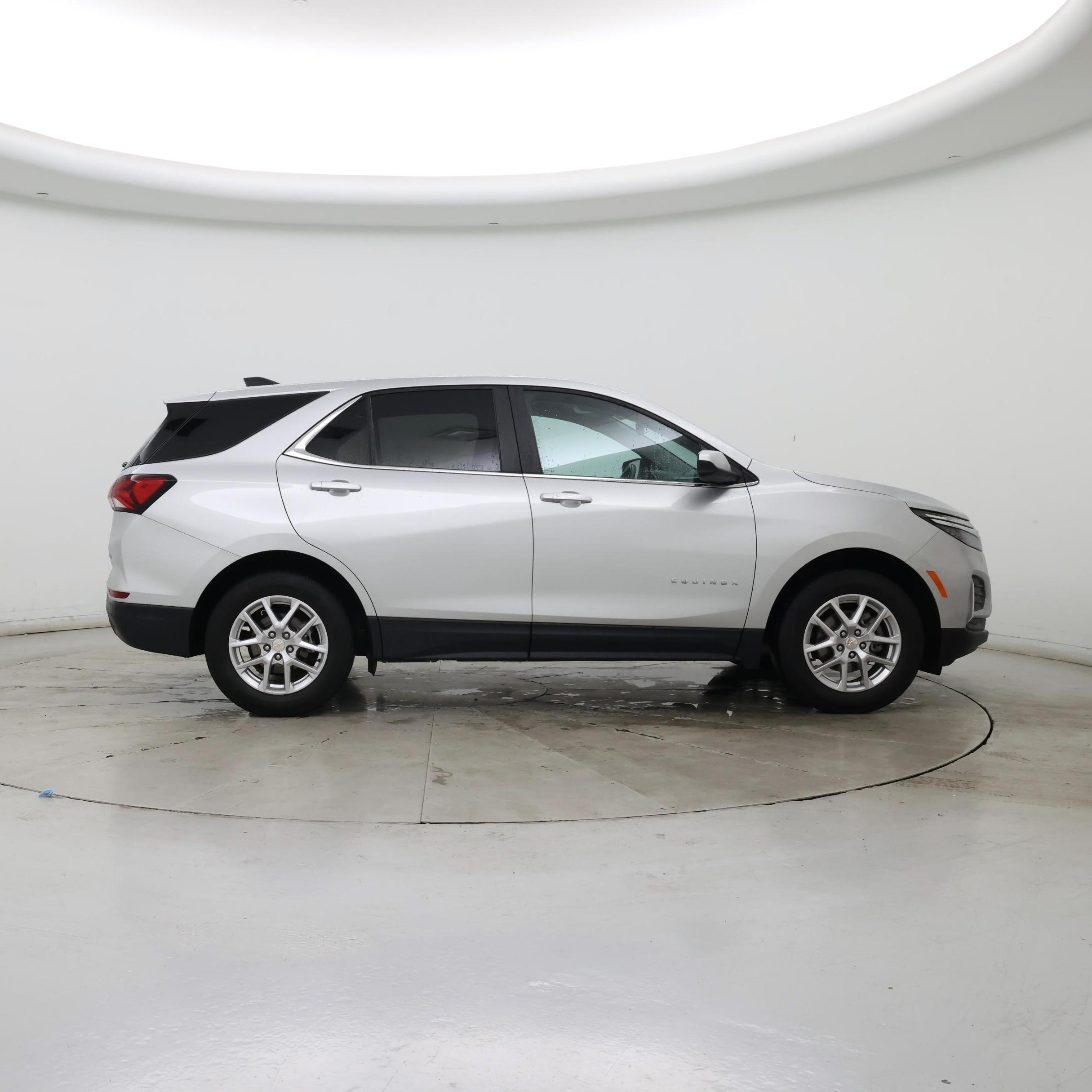 Thumbnail: 2022 Chevrolet Equinox - 7