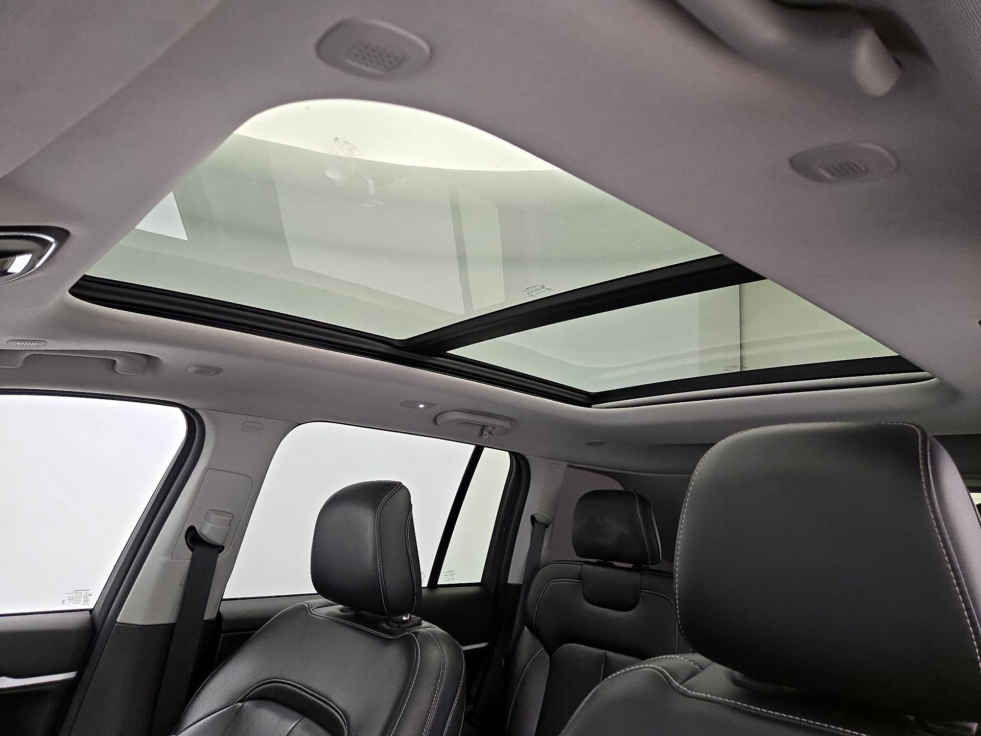 Thumbnail: 2023 Jeep Grand Cherokee - 20