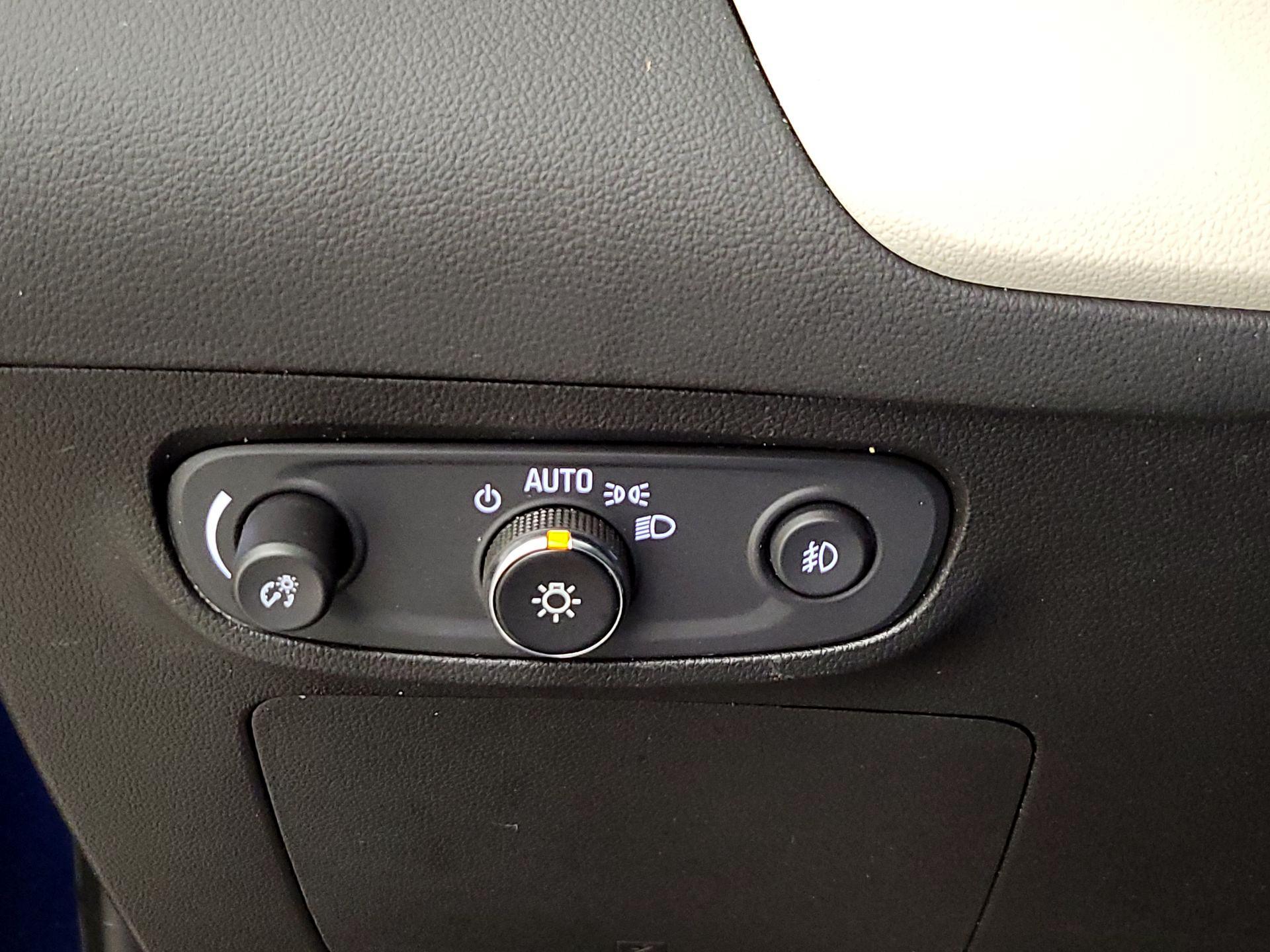 Thumbnail: 2023 Buick Encore GX - 13