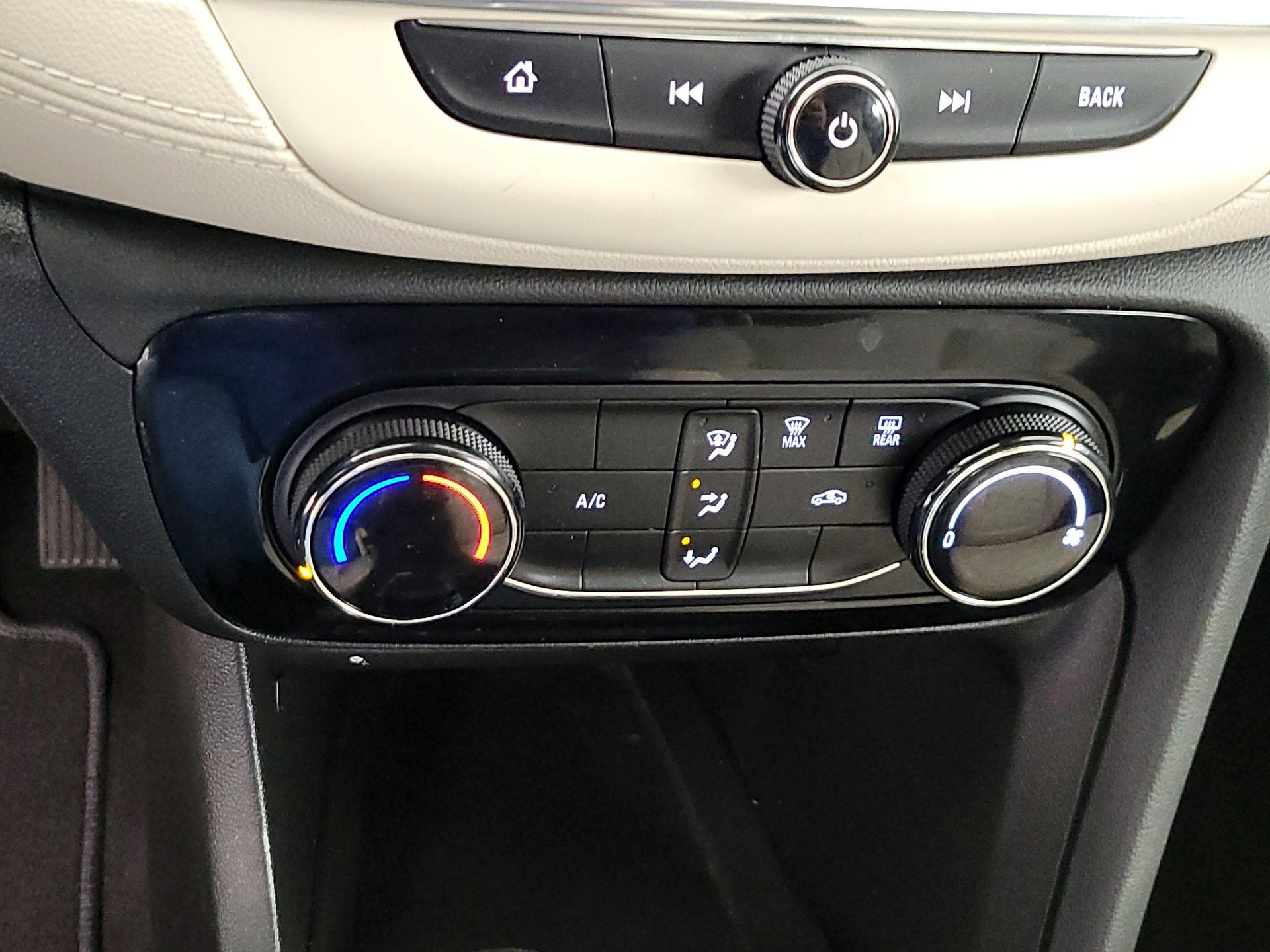 Thumbnail: 2023 Buick Encore GX - 16