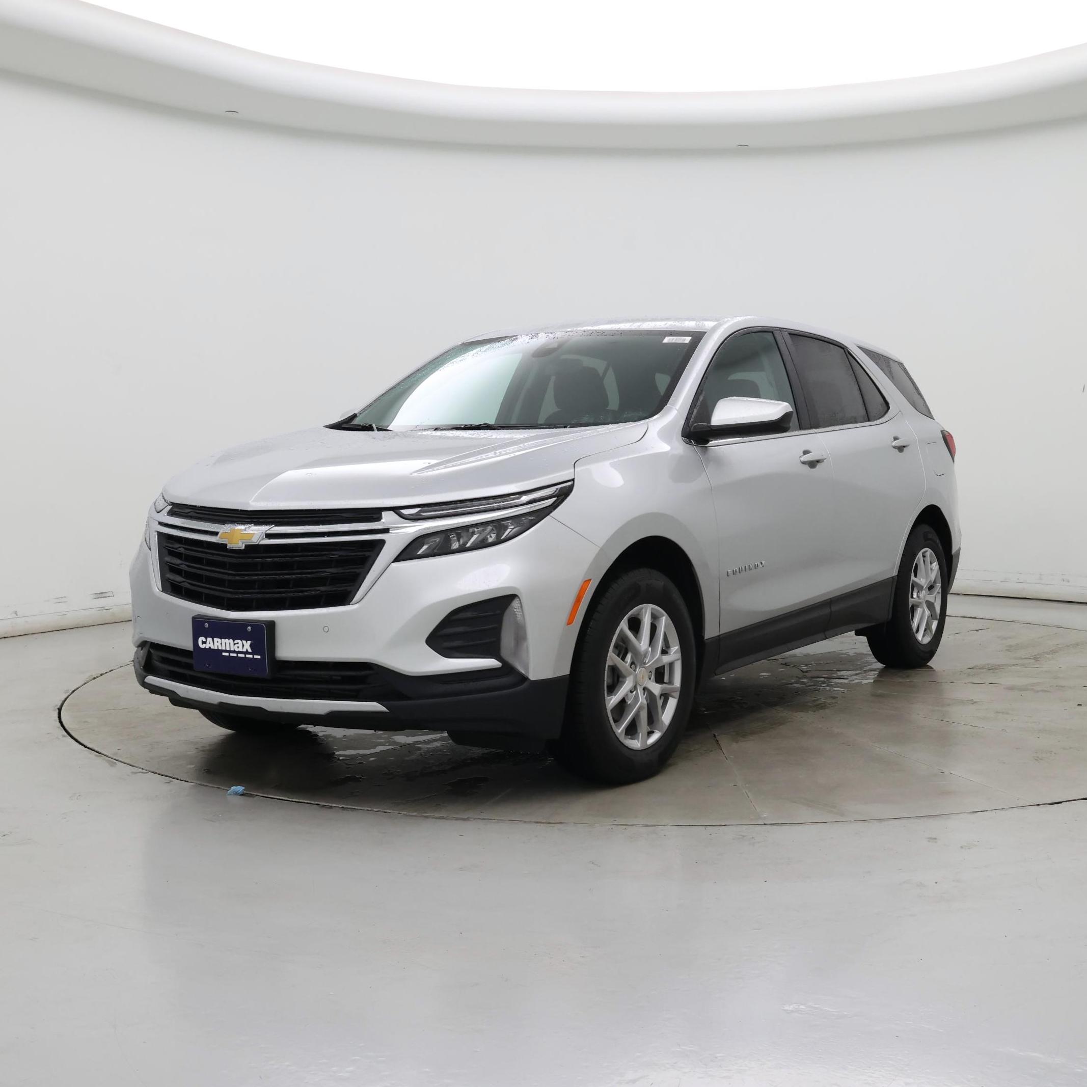 Thumbnail: 2022 Chevrolet Equinox - 4