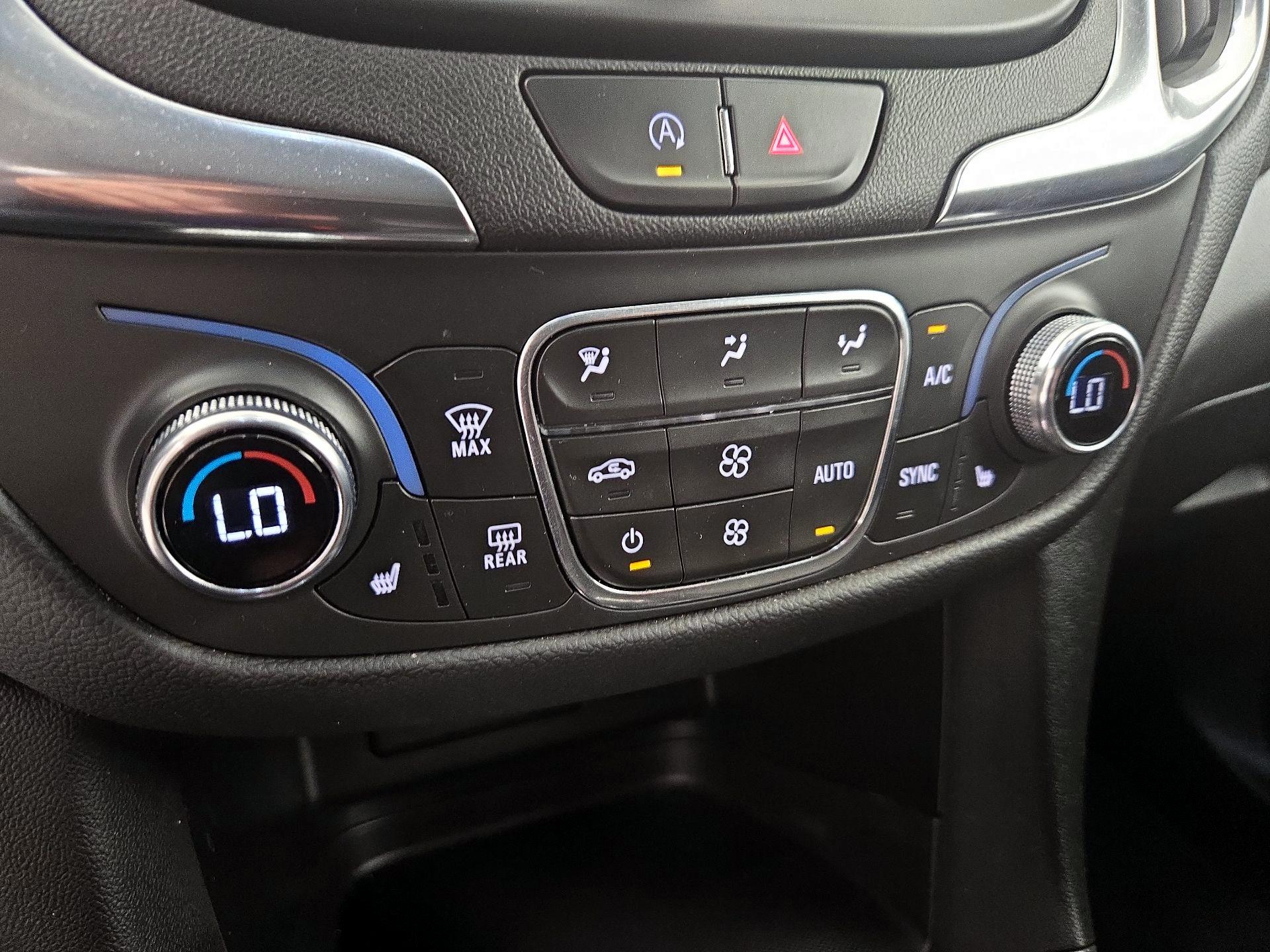 Thumbnail: 2022 Chevrolet Equinox - 16