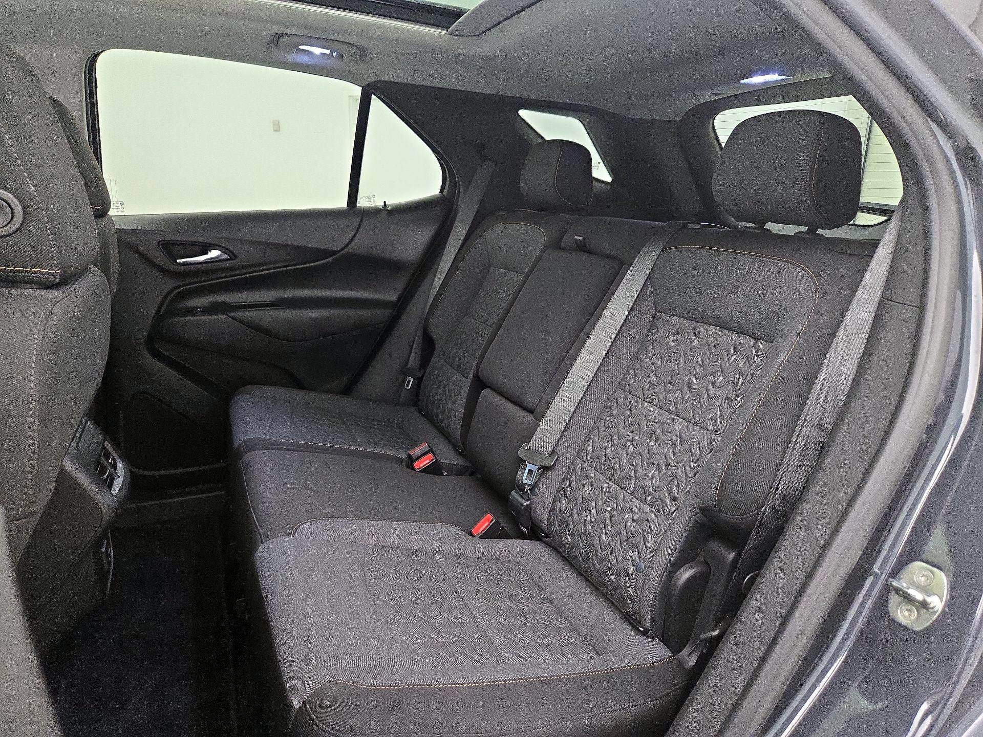 Thumbnail: 2022 Chevrolet Equinox - 20