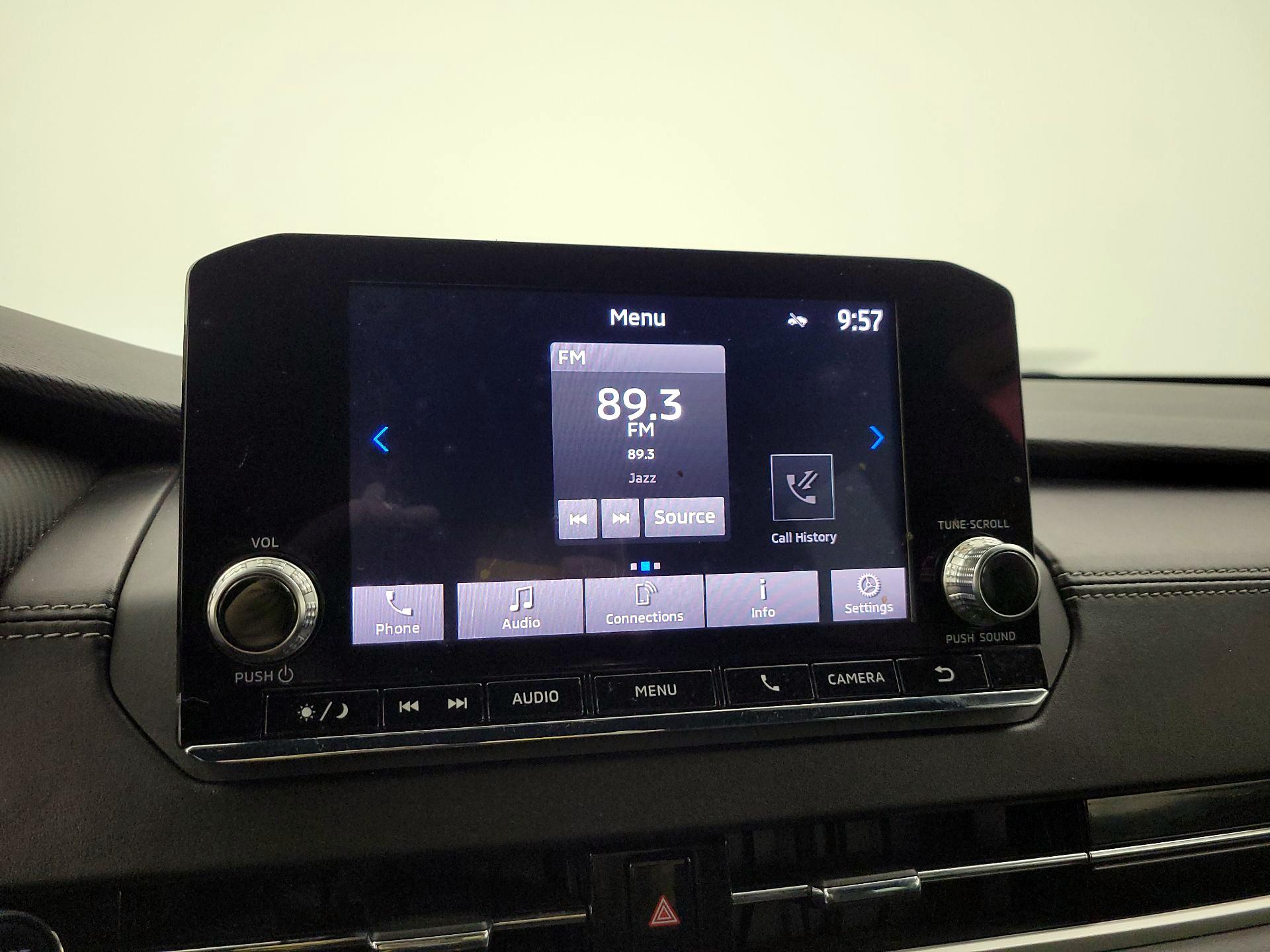 Thumbnail: 2022 Mitsubishi Outlander - 14