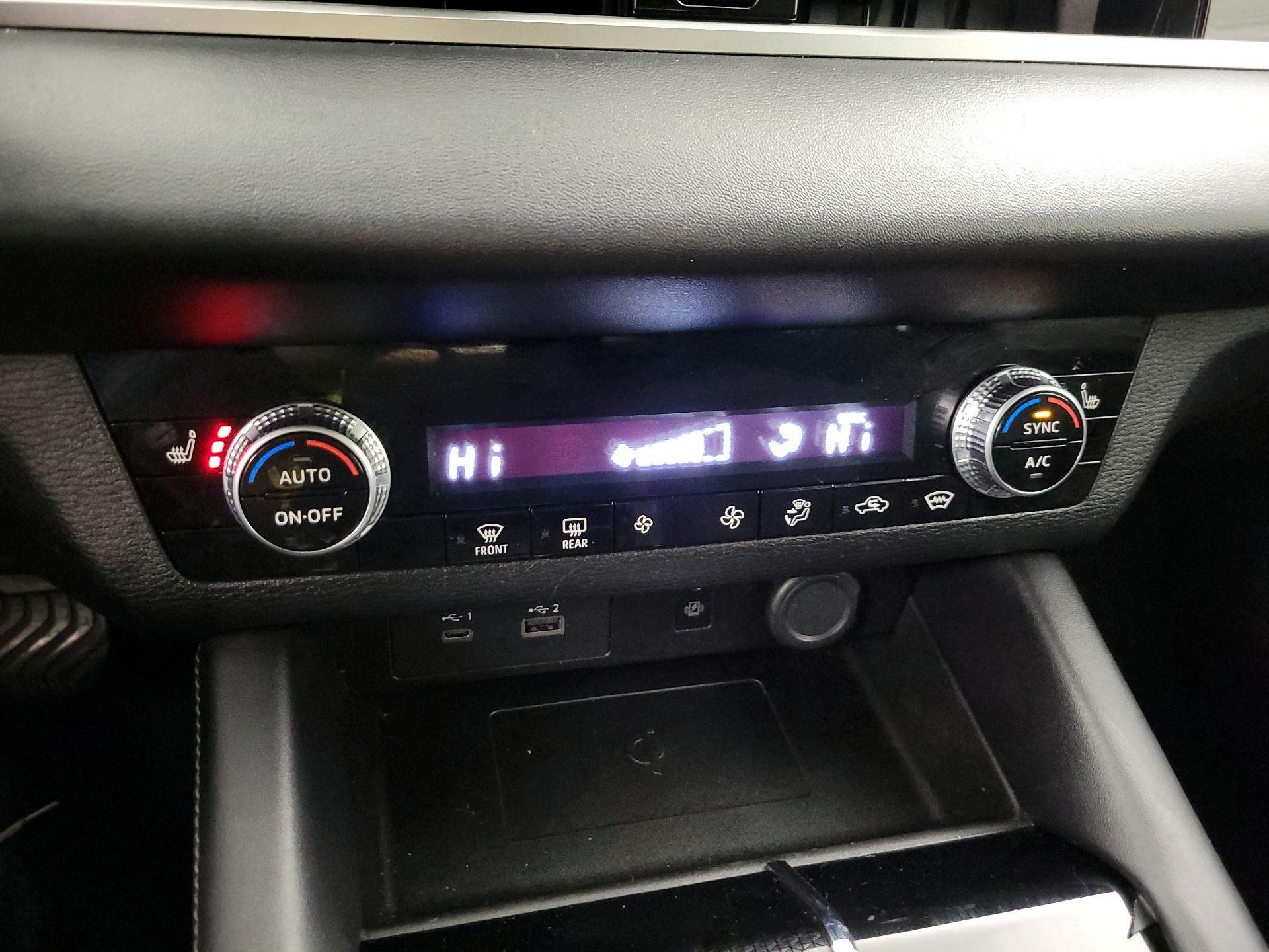 Thumbnail: 2022 Mitsubishi Outlander - 15