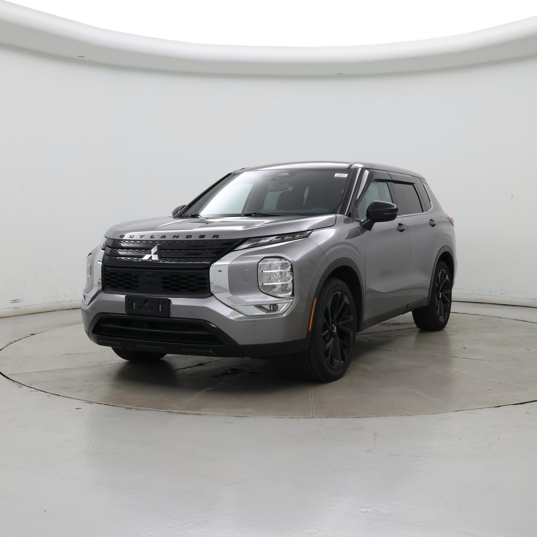 Thumbnail: 2022 Mitsubishi Outlander - 4