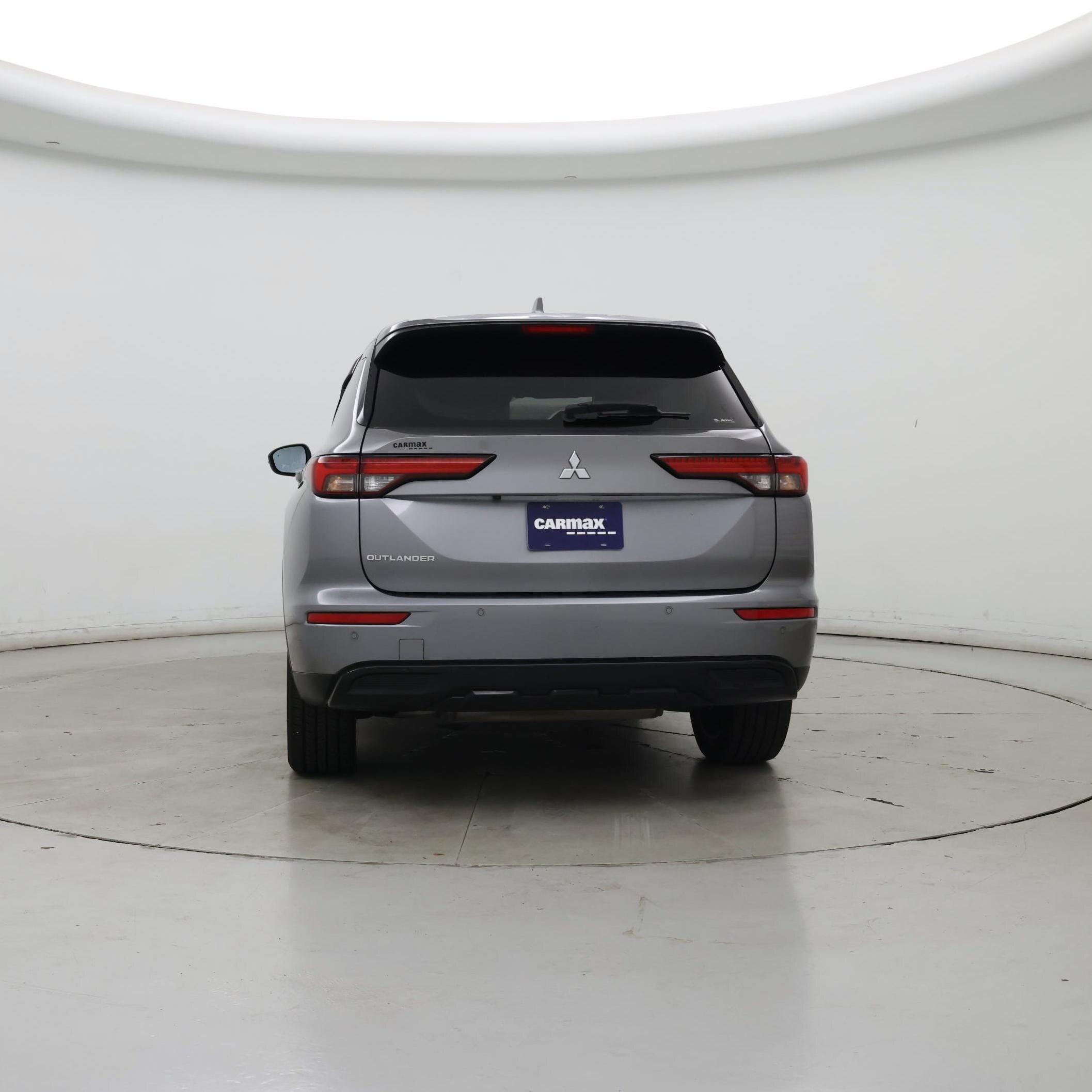 Thumbnail: 2022 Mitsubishi Outlander - 6