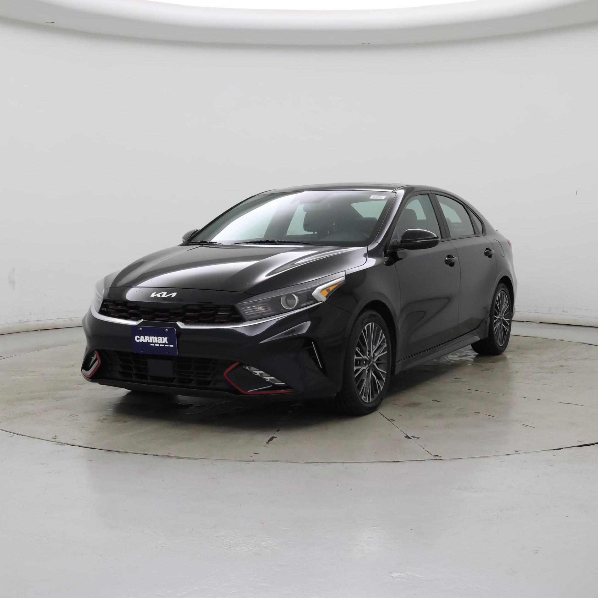 Thumbnail: 2022 Kia Forte - 4