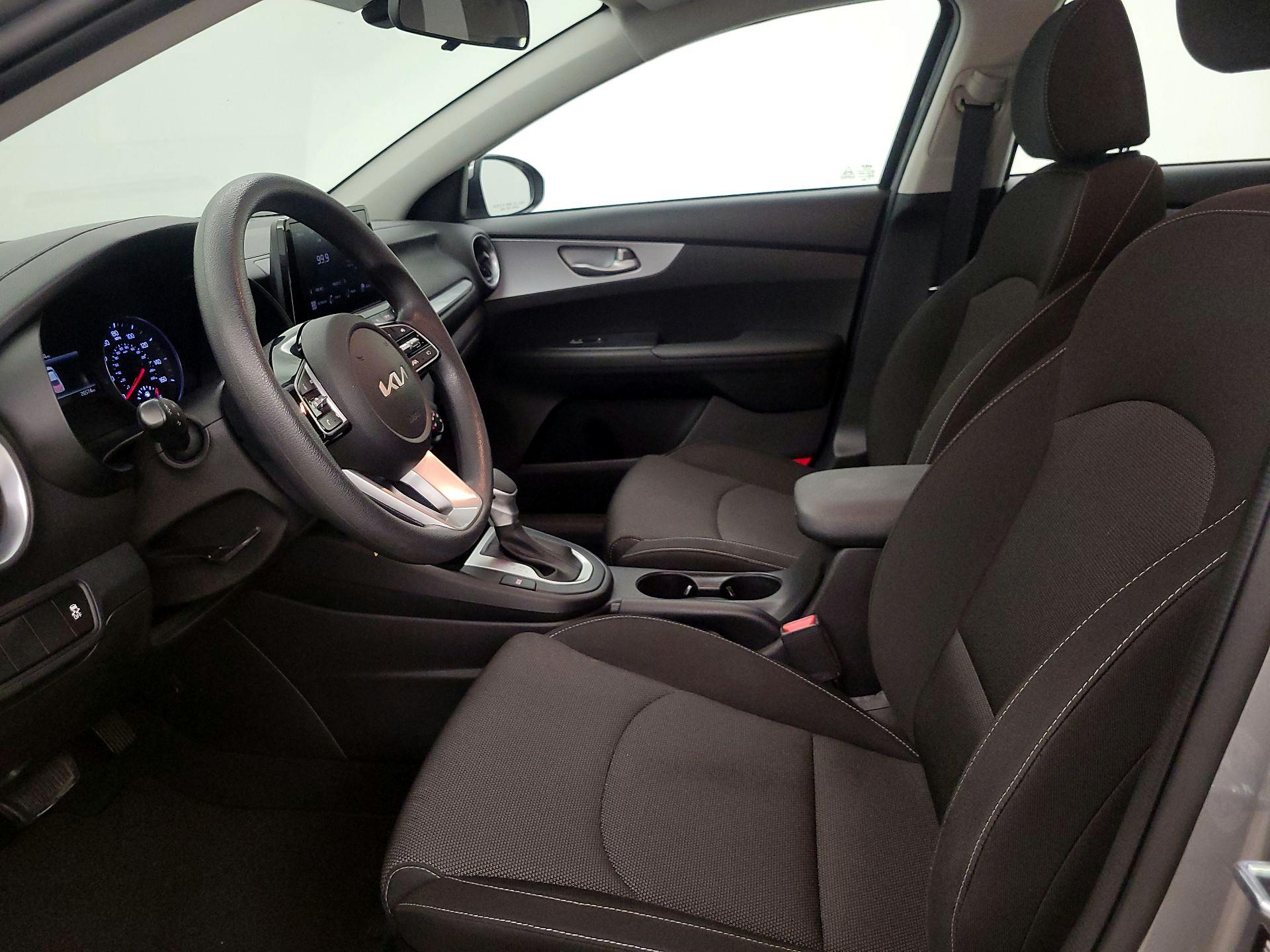 Thumbnail: 2023 Kia Forte - 11