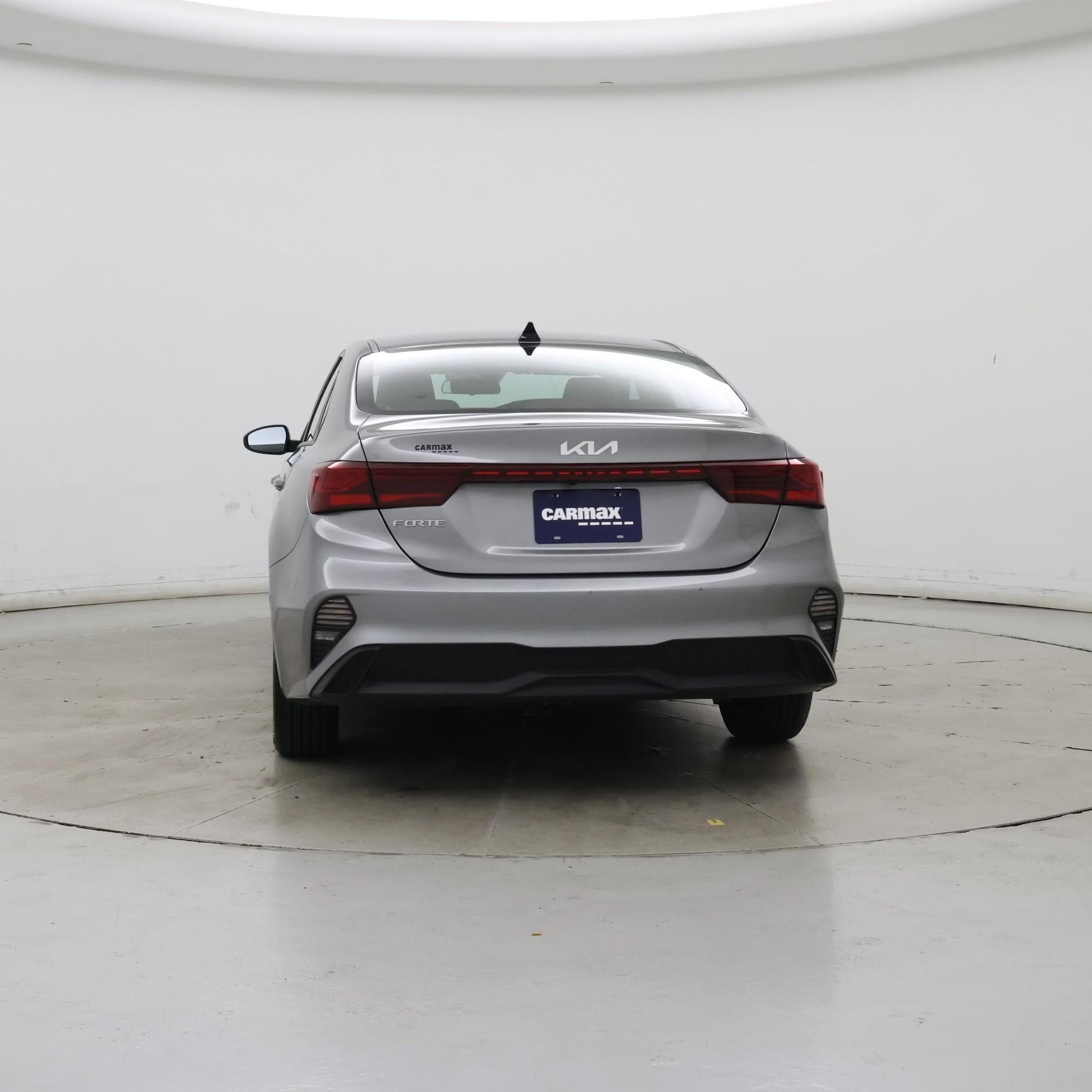 Thumbnail: 2023 Kia Forte - 6